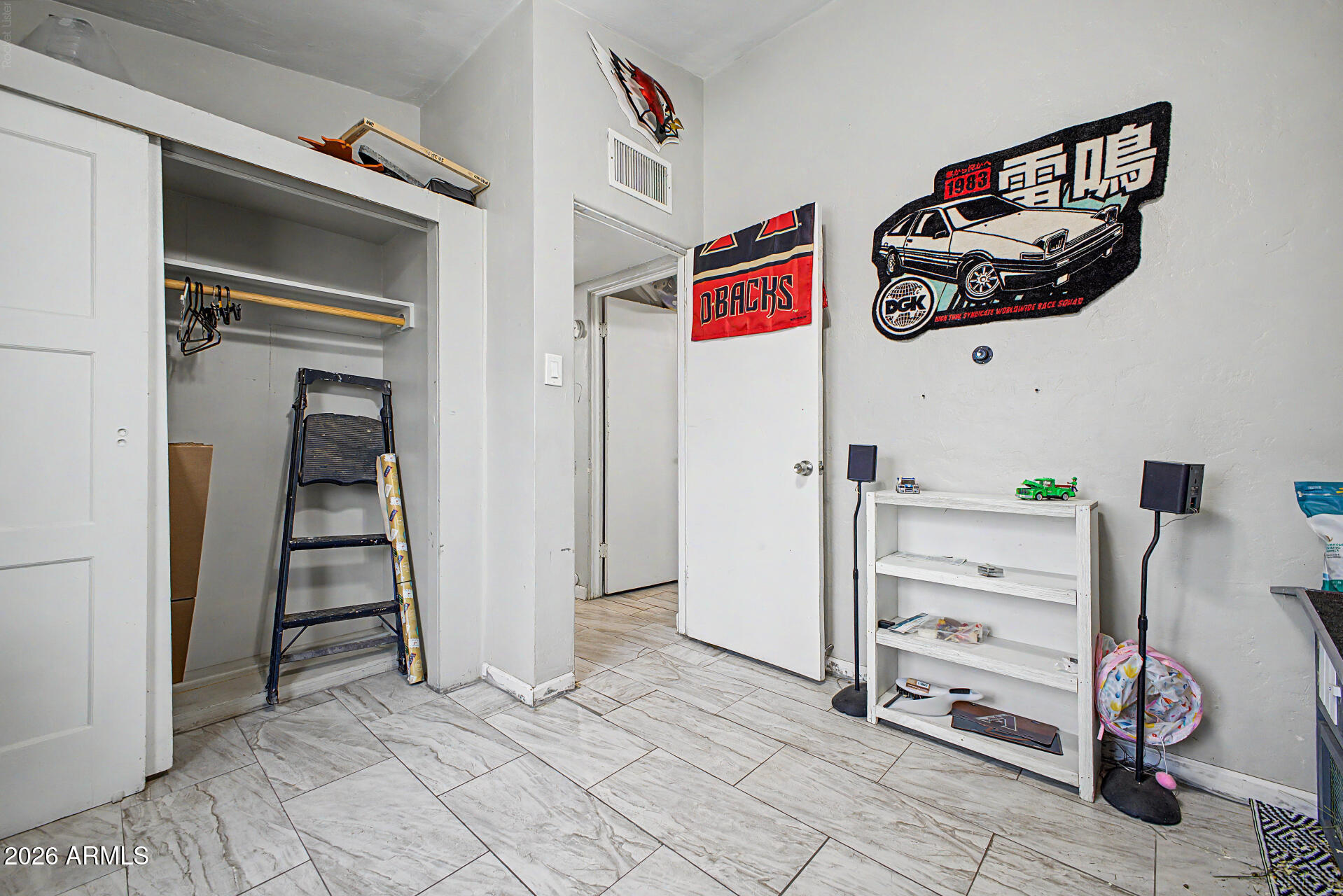 PALOMAR HOMES 3 - Residential