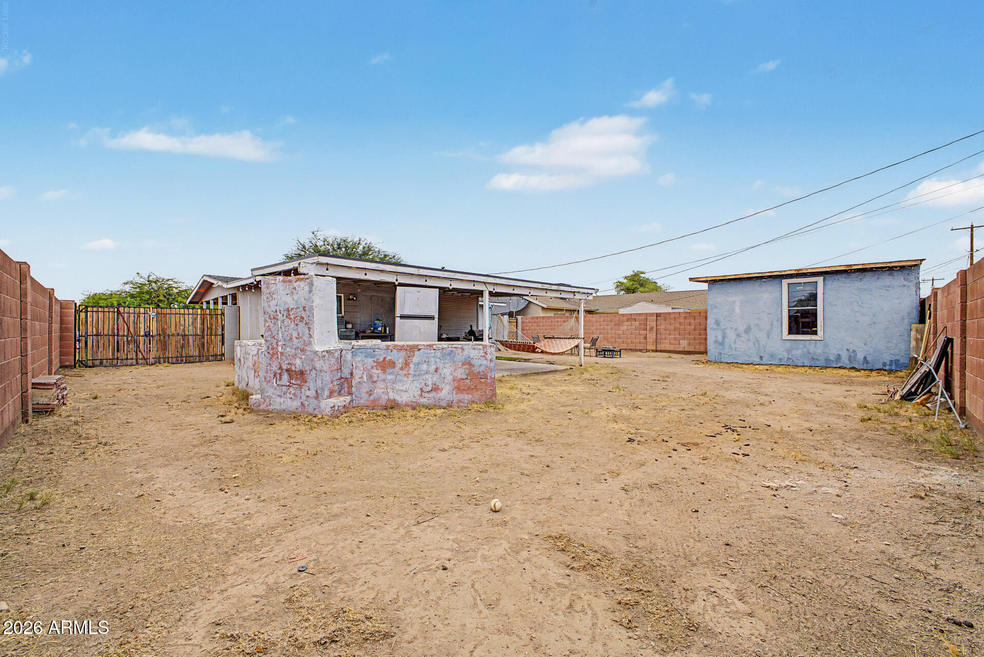 PALOMAR HOMES 3 - Residential