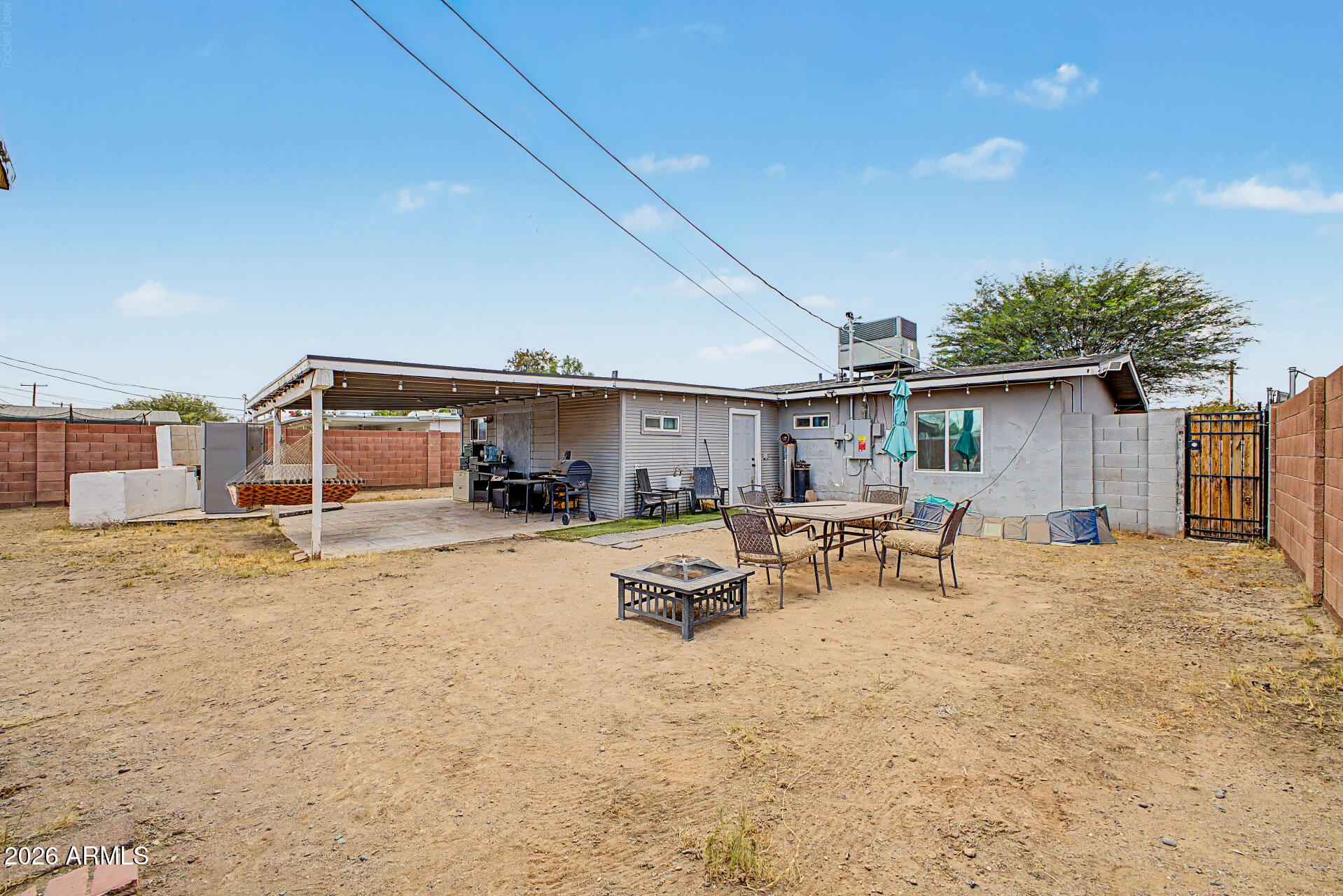PALOMAR HOMES 3 - Residential