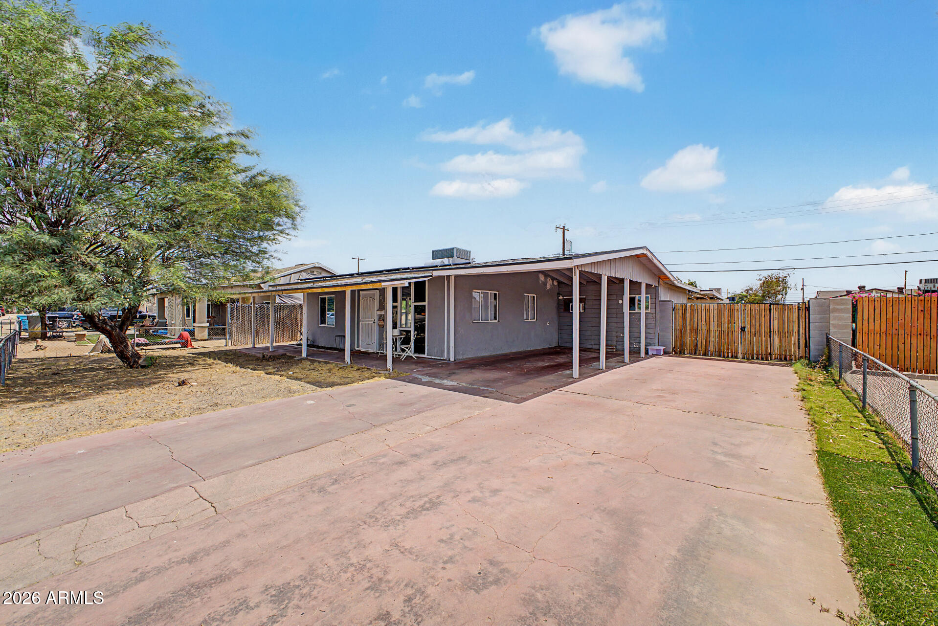 PALOMAR HOMES 3 - Residential