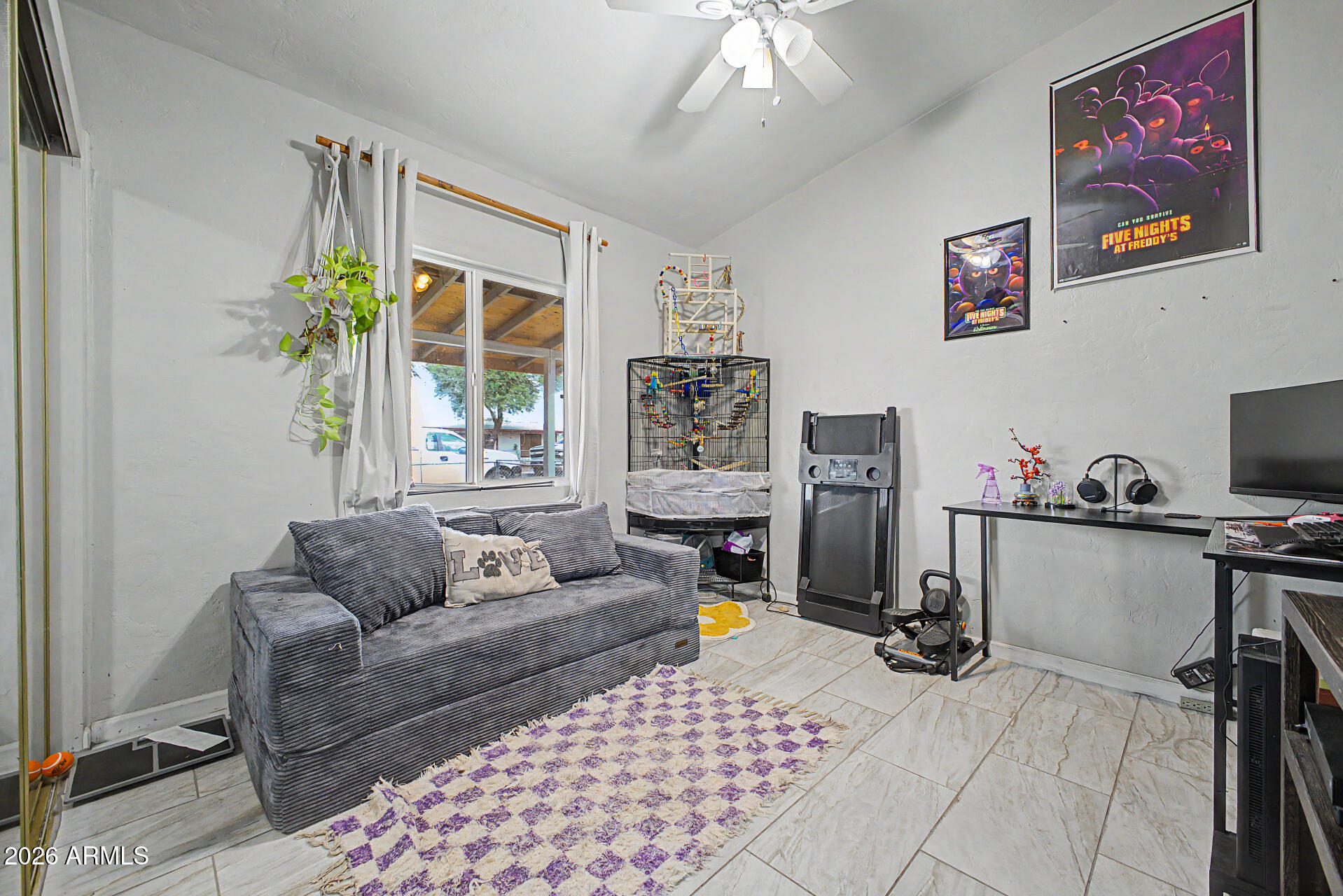 PALOMAR HOMES 3 - Residential
