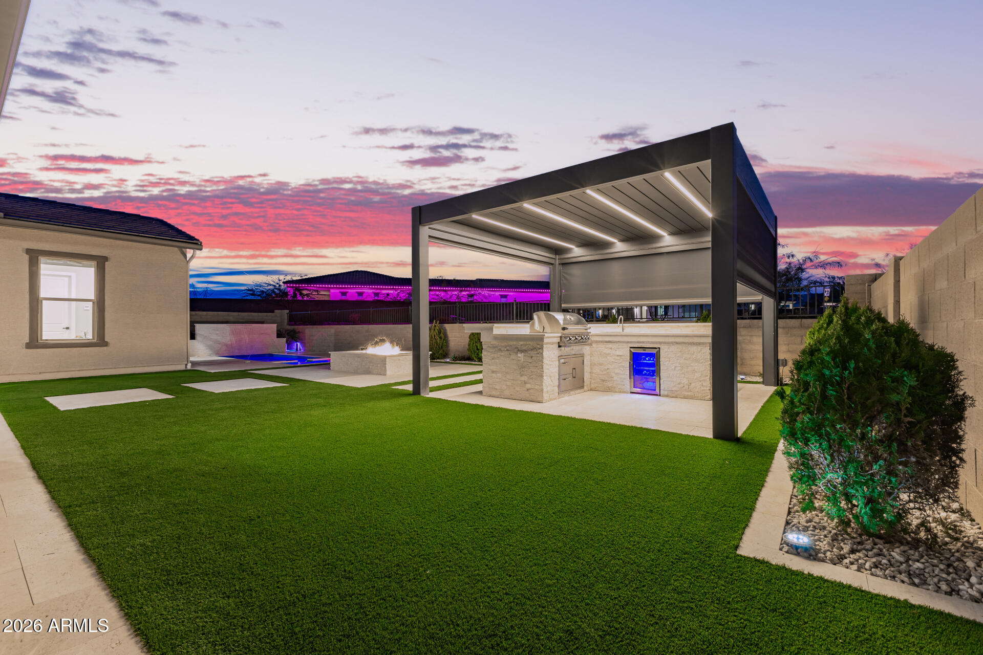 ESTRELLA PARCEL 9.43 - Residential