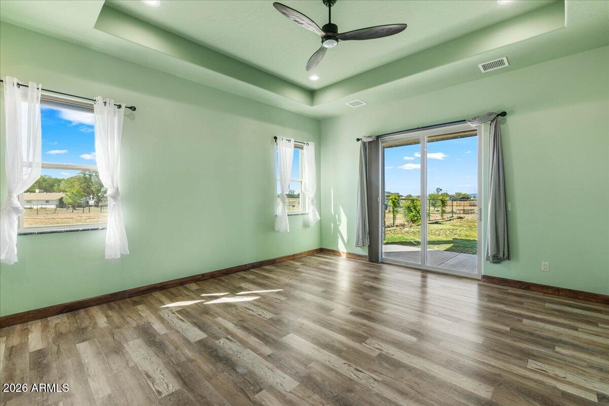 S27 T16N R2W - Residential