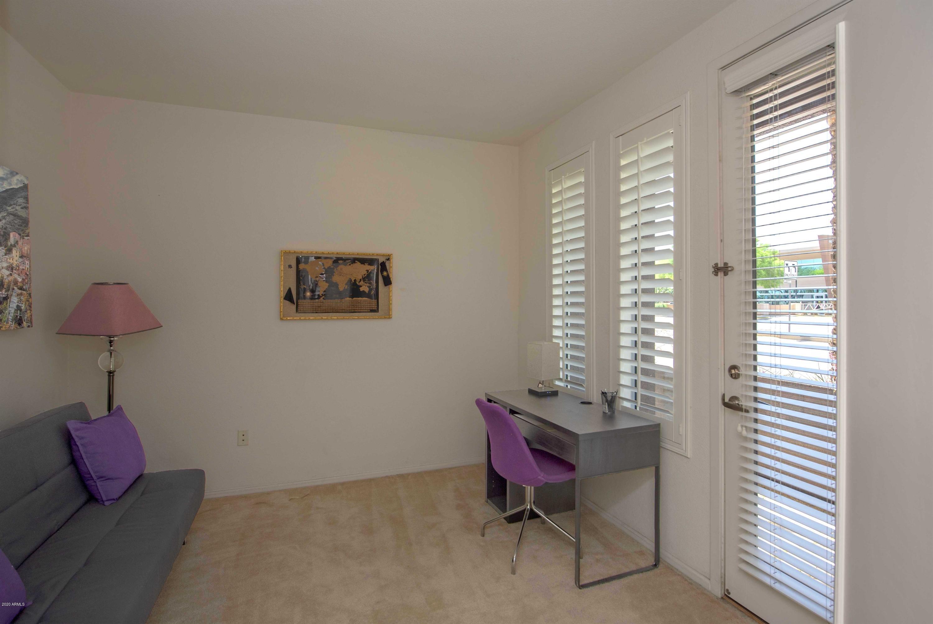 QUARTER CONDOMINIUM - Residential Lease