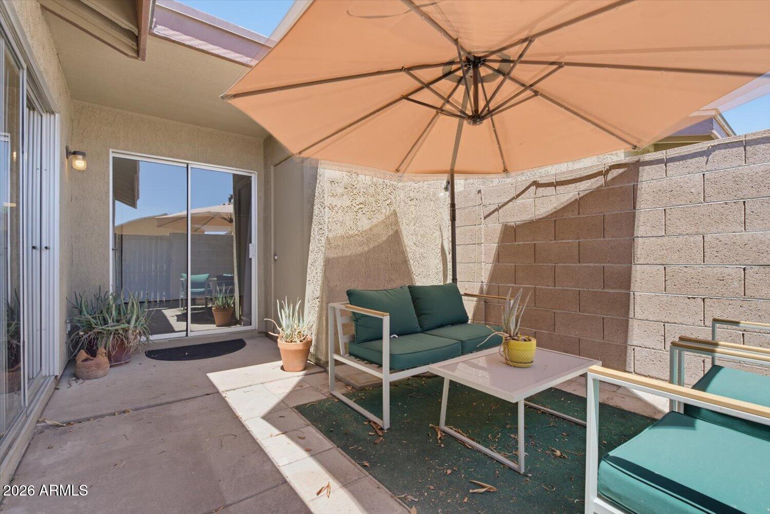 CASITAS EAST - Residential