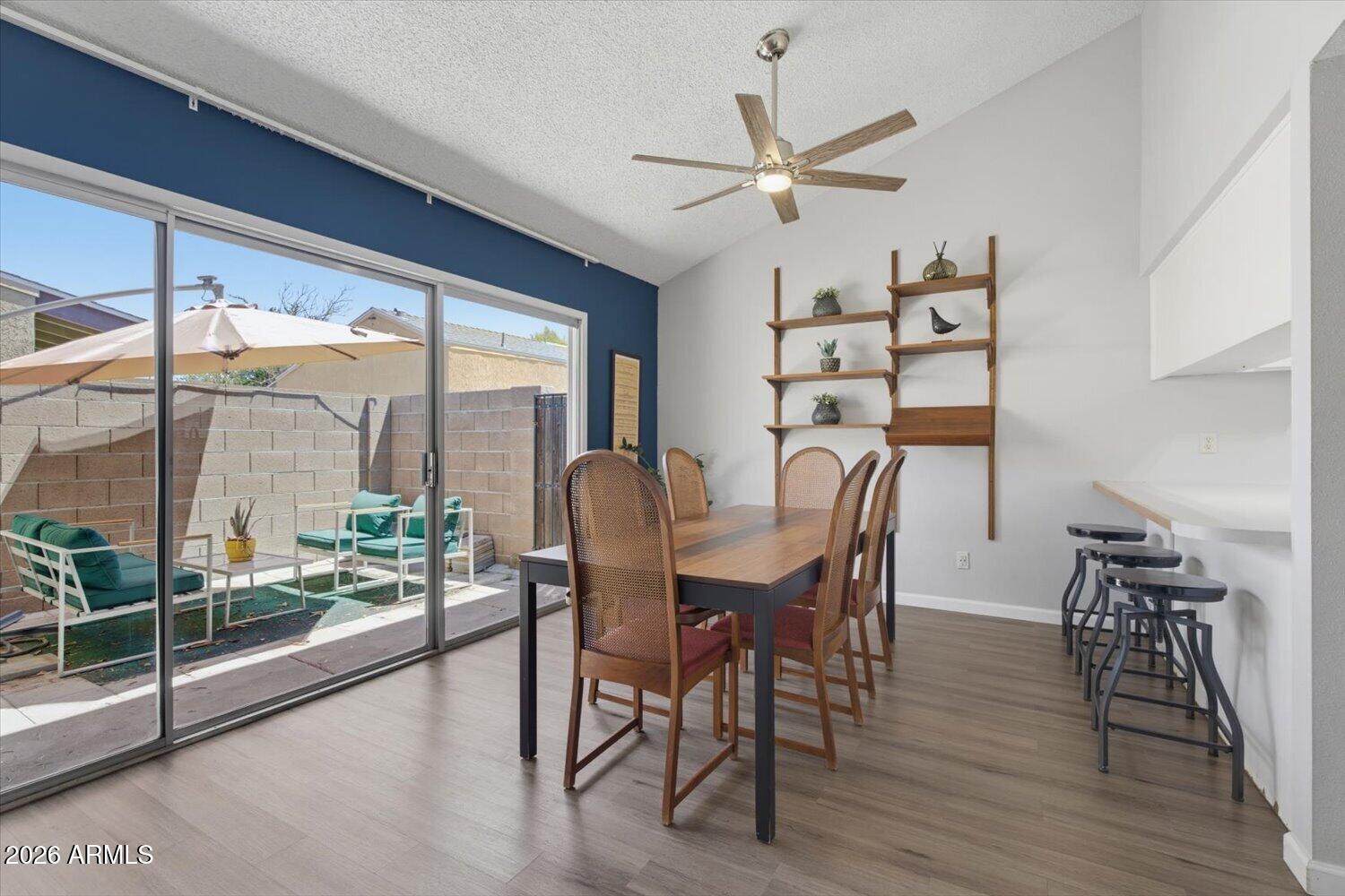 CASITAS EAST - Residential