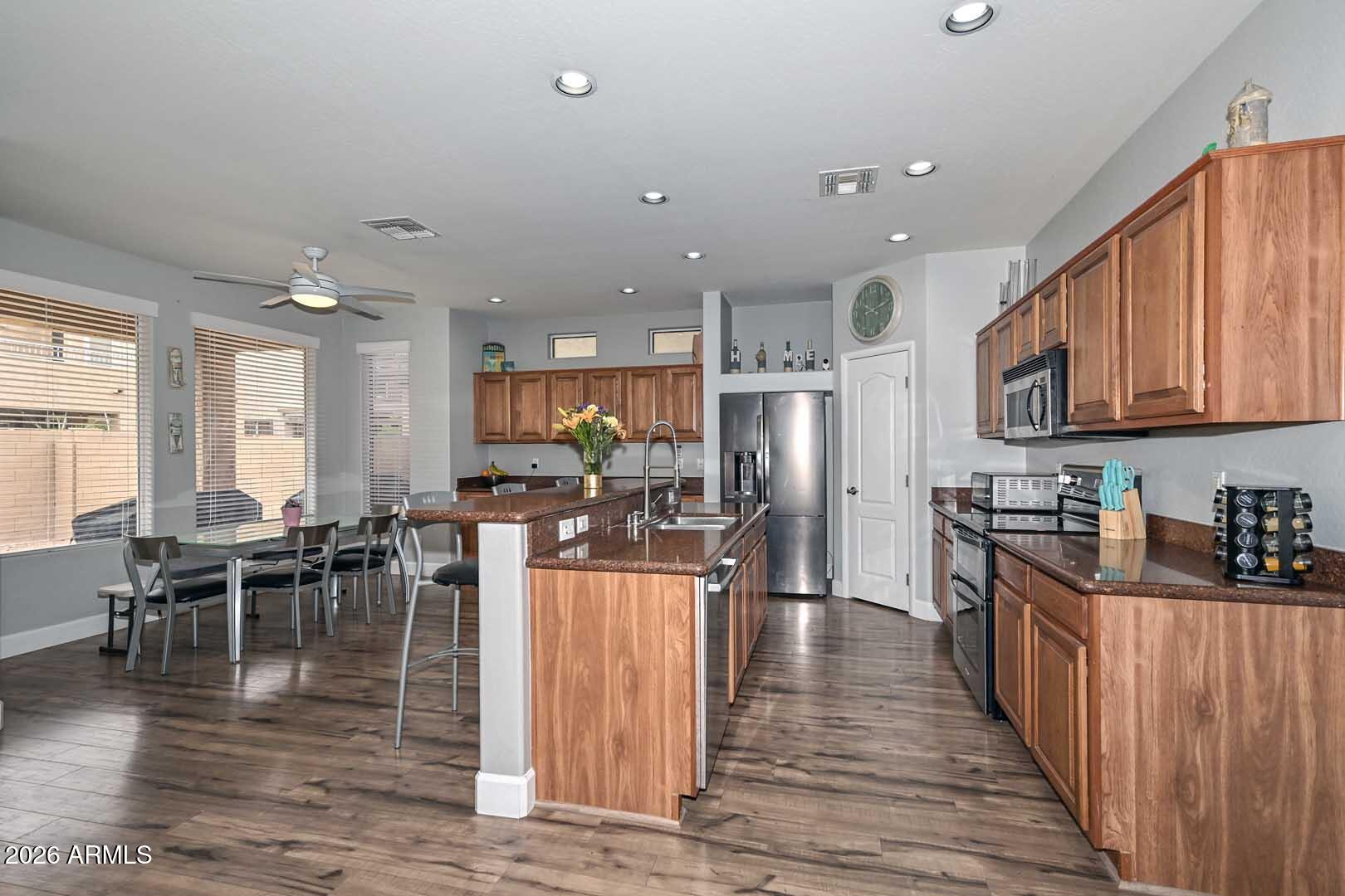DESERT STAR - Residential