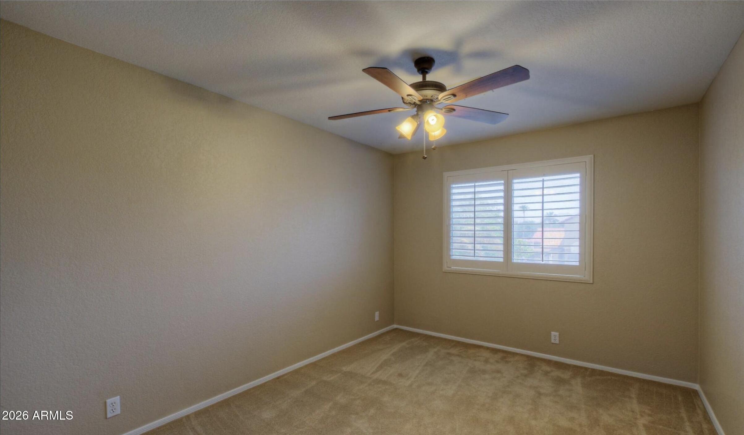 DESERT RIDGE UNIT 2 PHASE 3 - Residential Lease