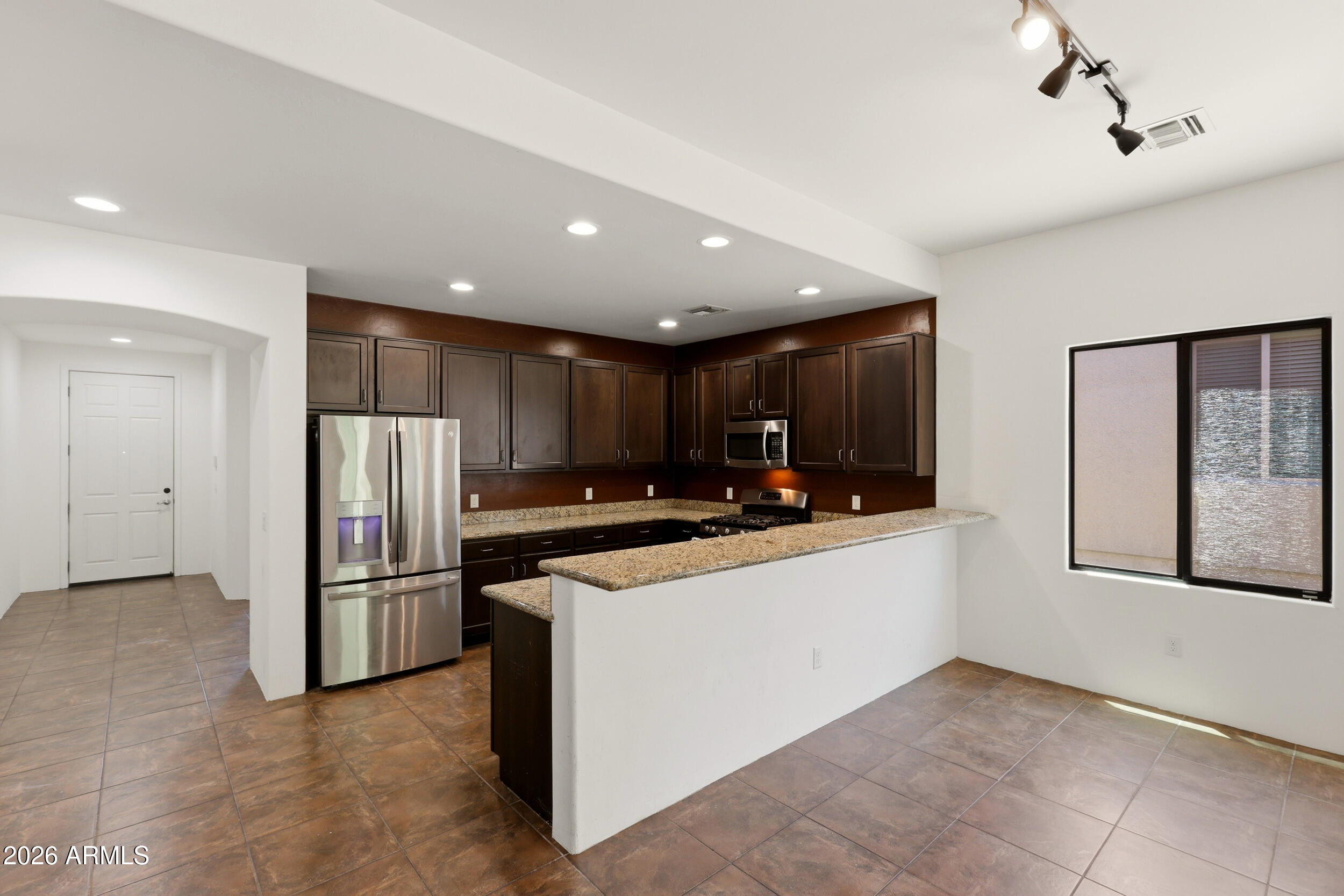 REFLECTIONS VALIENTE - Residential