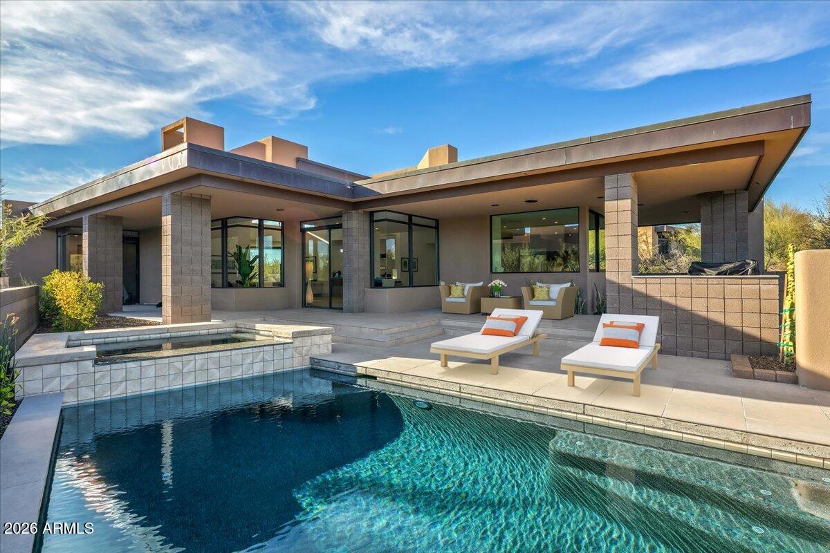 DESERT MOUNTAIN - Residential