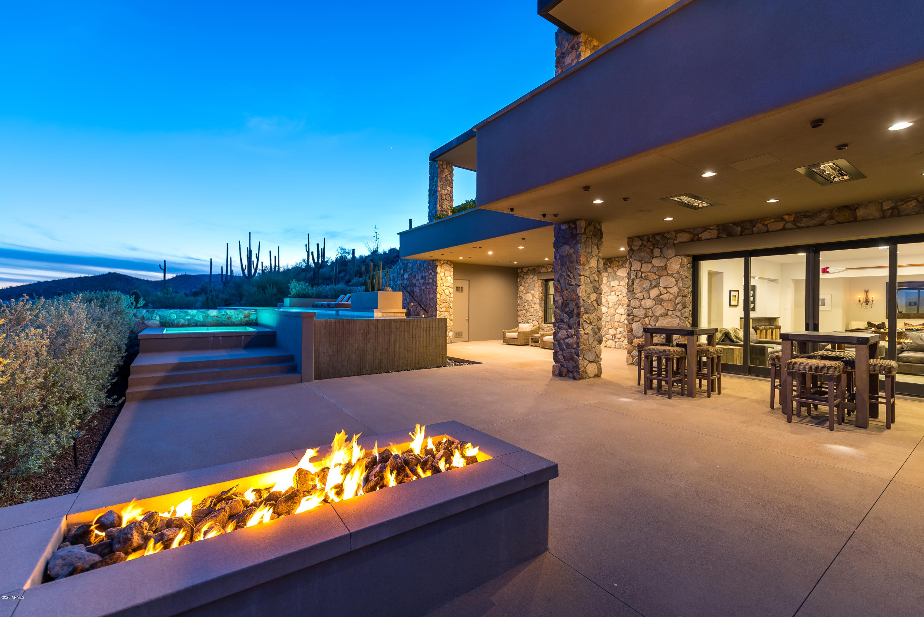 DESERT MOUNTAIN - Residential