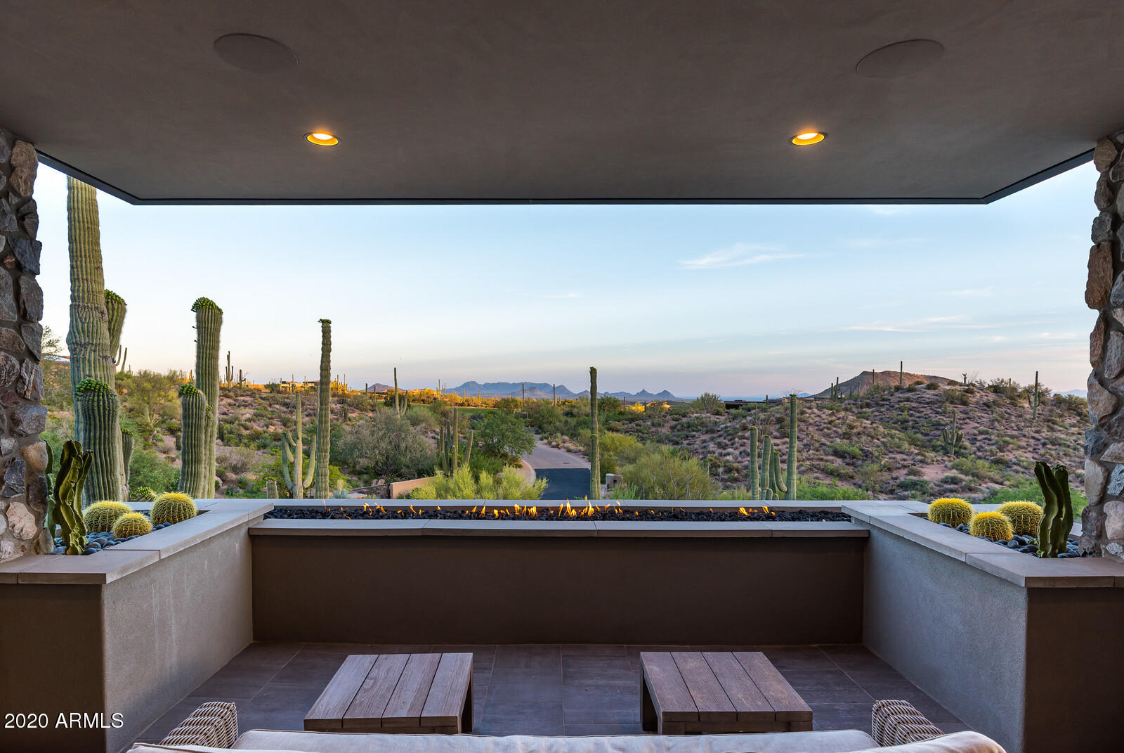 DESERT MOUNTAIN - Residential
