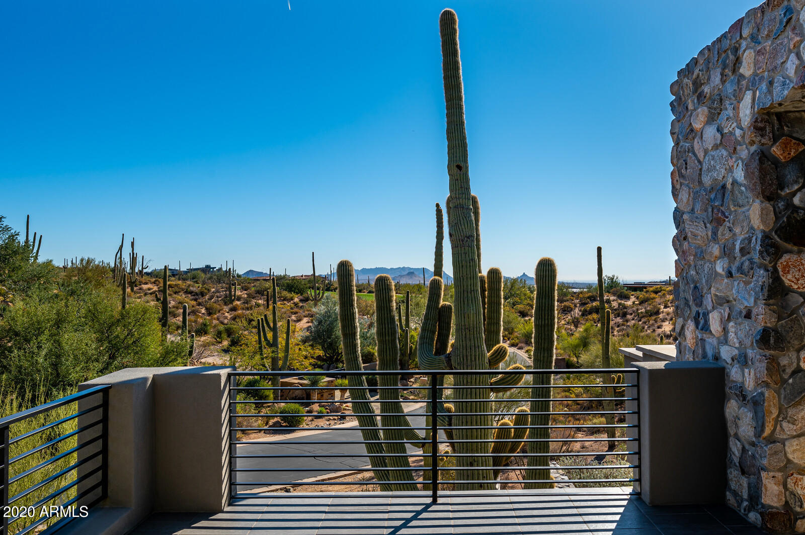 DESERT MOUNTAIN - Residential