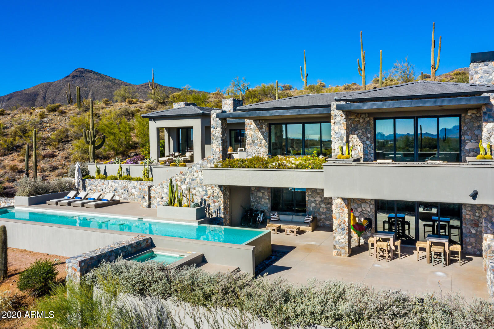 DESERT MOUNTAIN - Residential