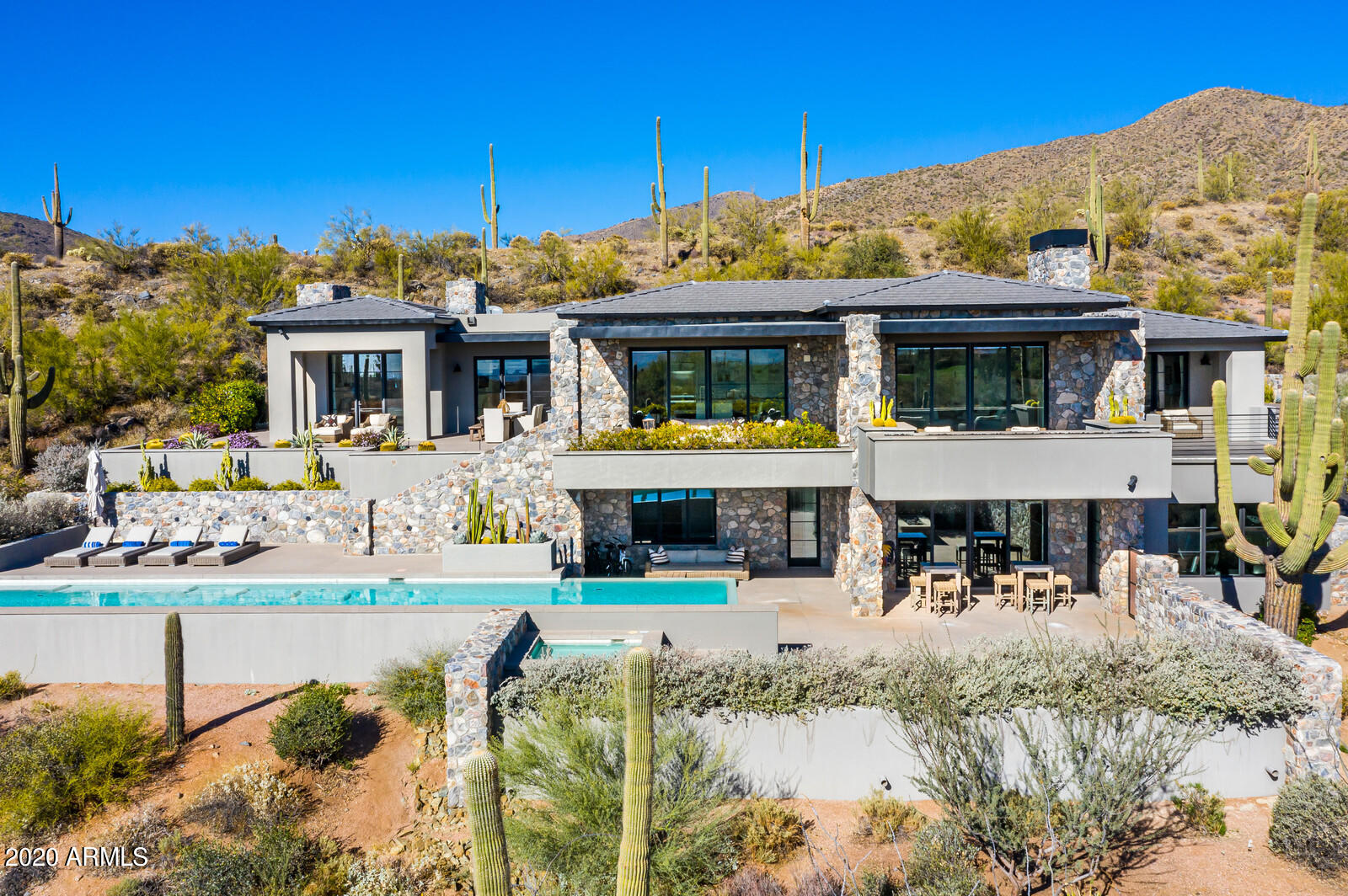 DESERT MOUNTAIN - Residential