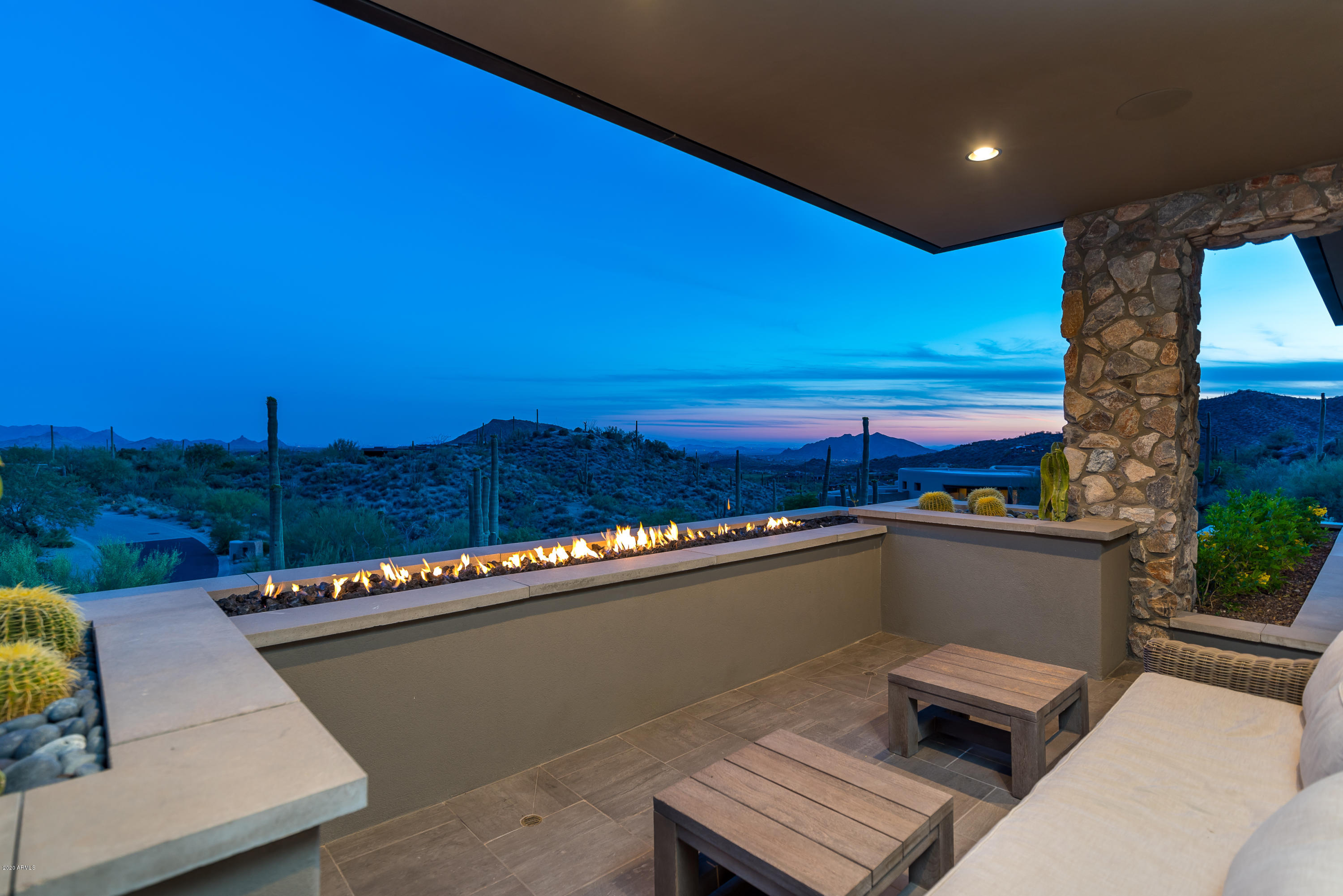 DESERT MOUNTAIN - Residential