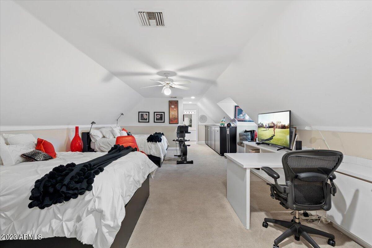 Corona Vista - Residential