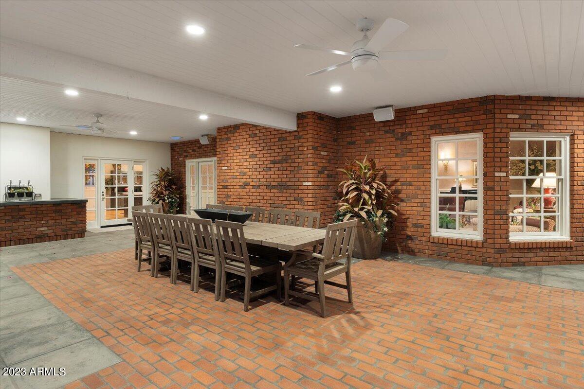 Corona Vista - Residential