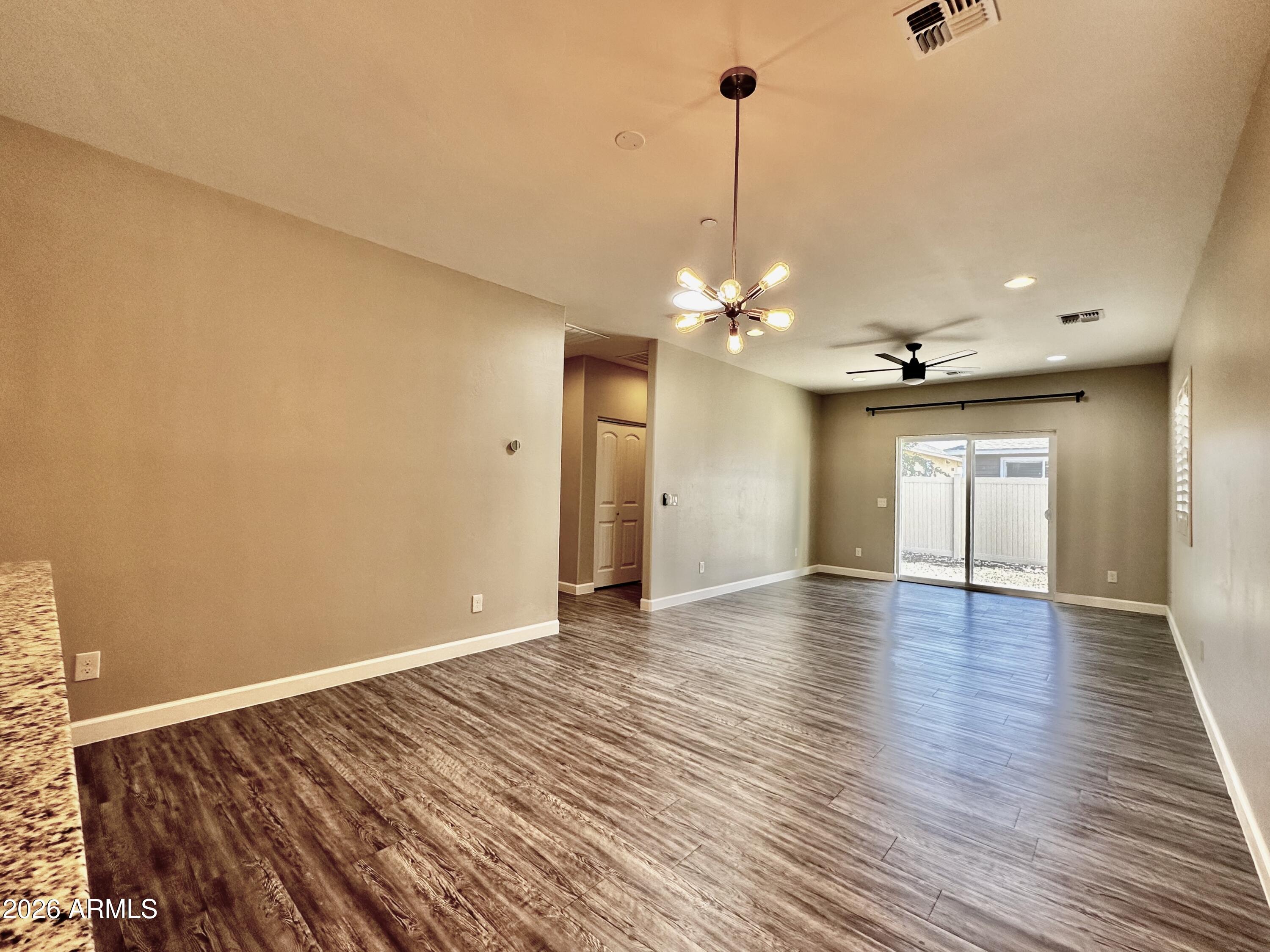 CROSSROADS AT MINGUS - Residential