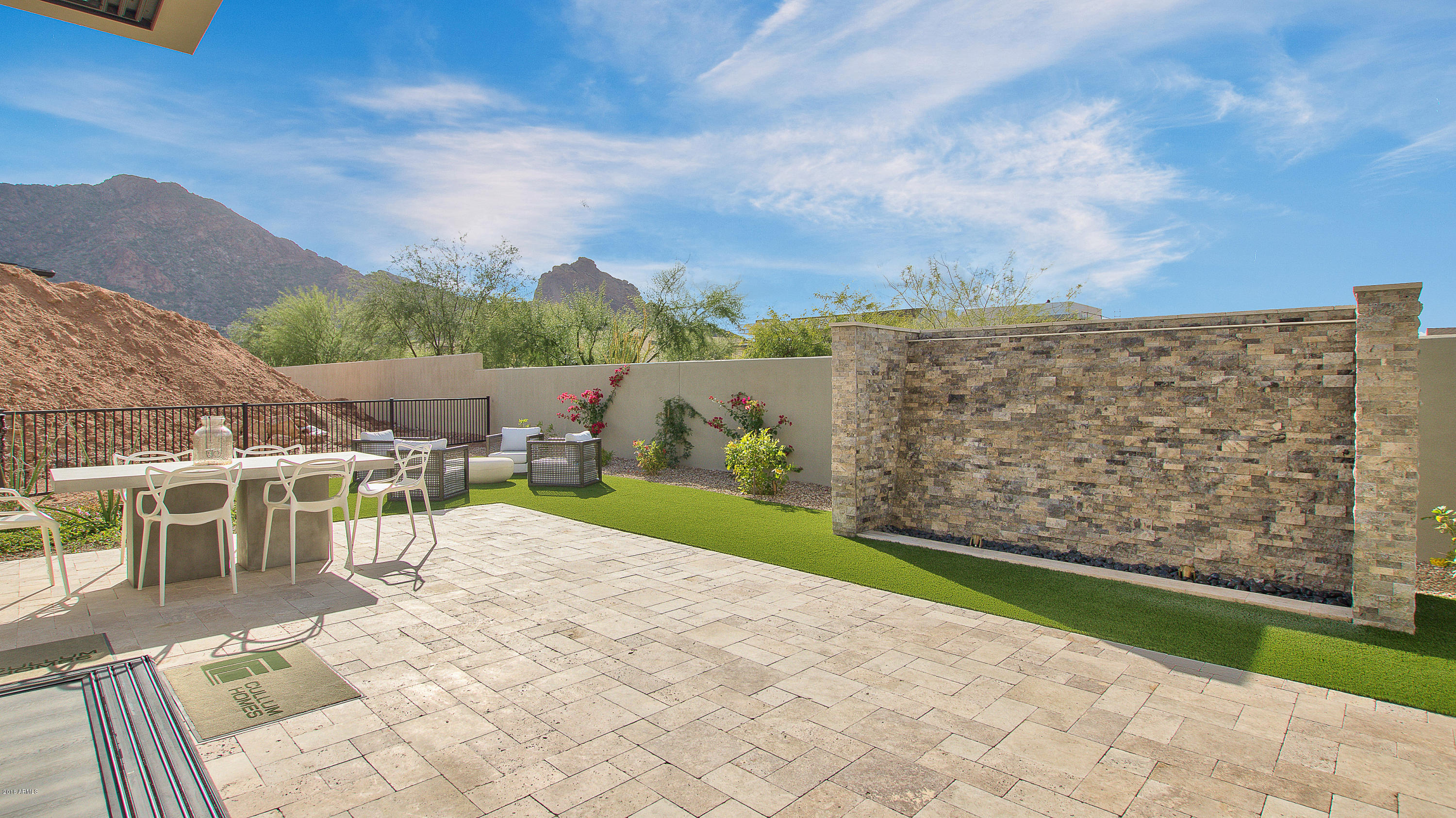 THE VILLAGE AT MOUNTAIN SHADOWS - Residential