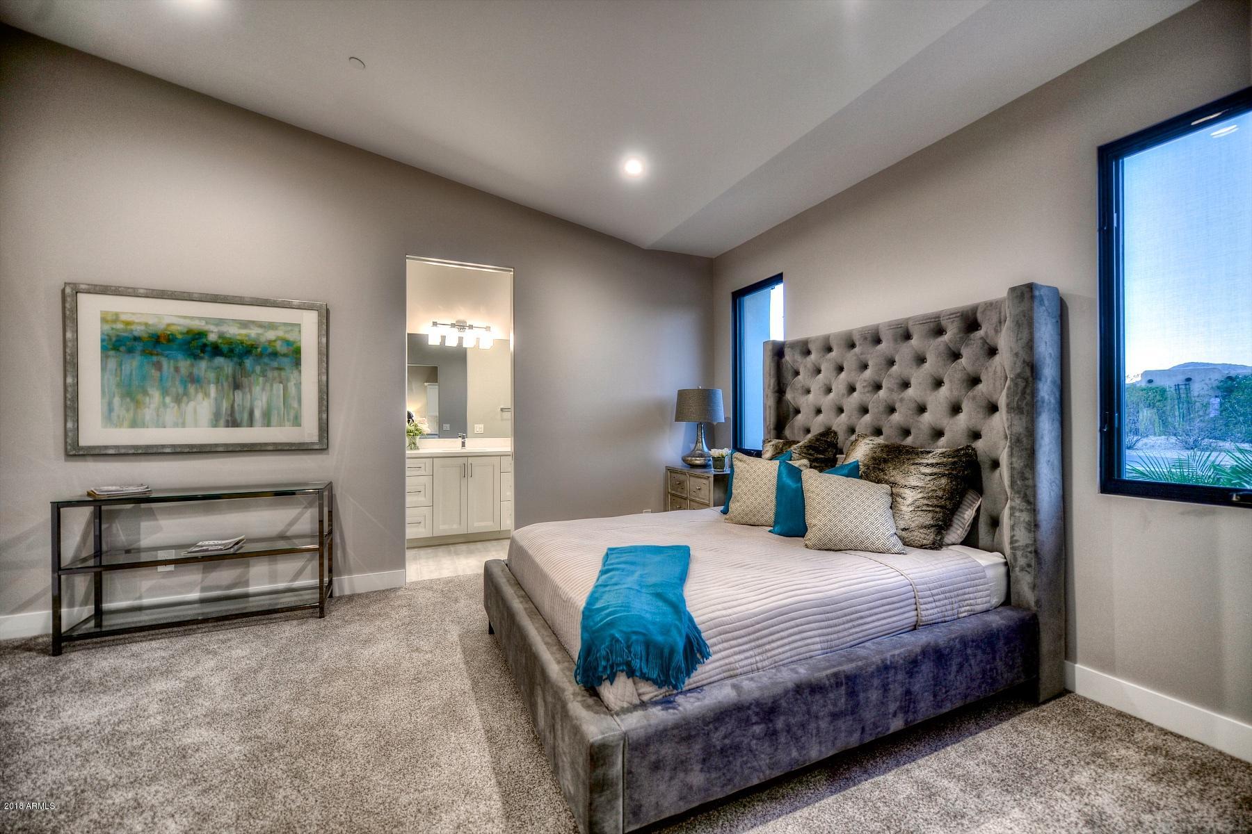MOCKINGBIRD SQUARE - Residential