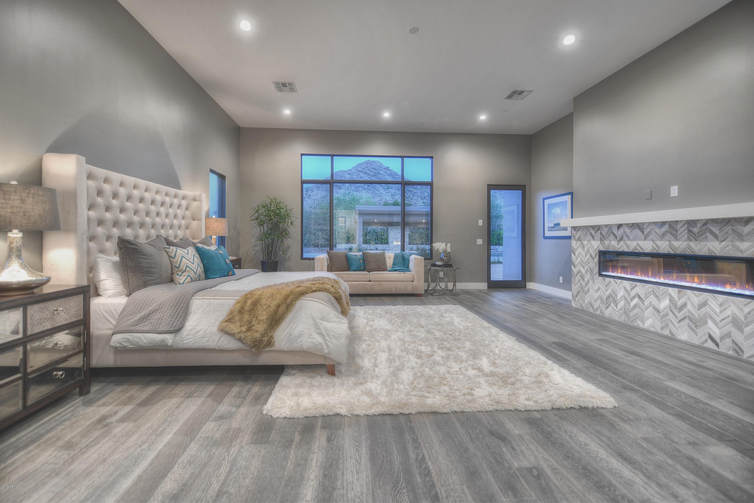 MOCKINGBIRD SQUARE - Residential