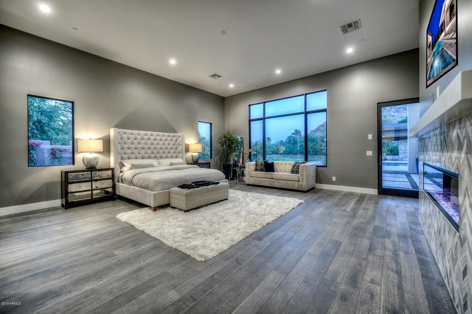 MOCKINGBIRD SQUARE - Residential