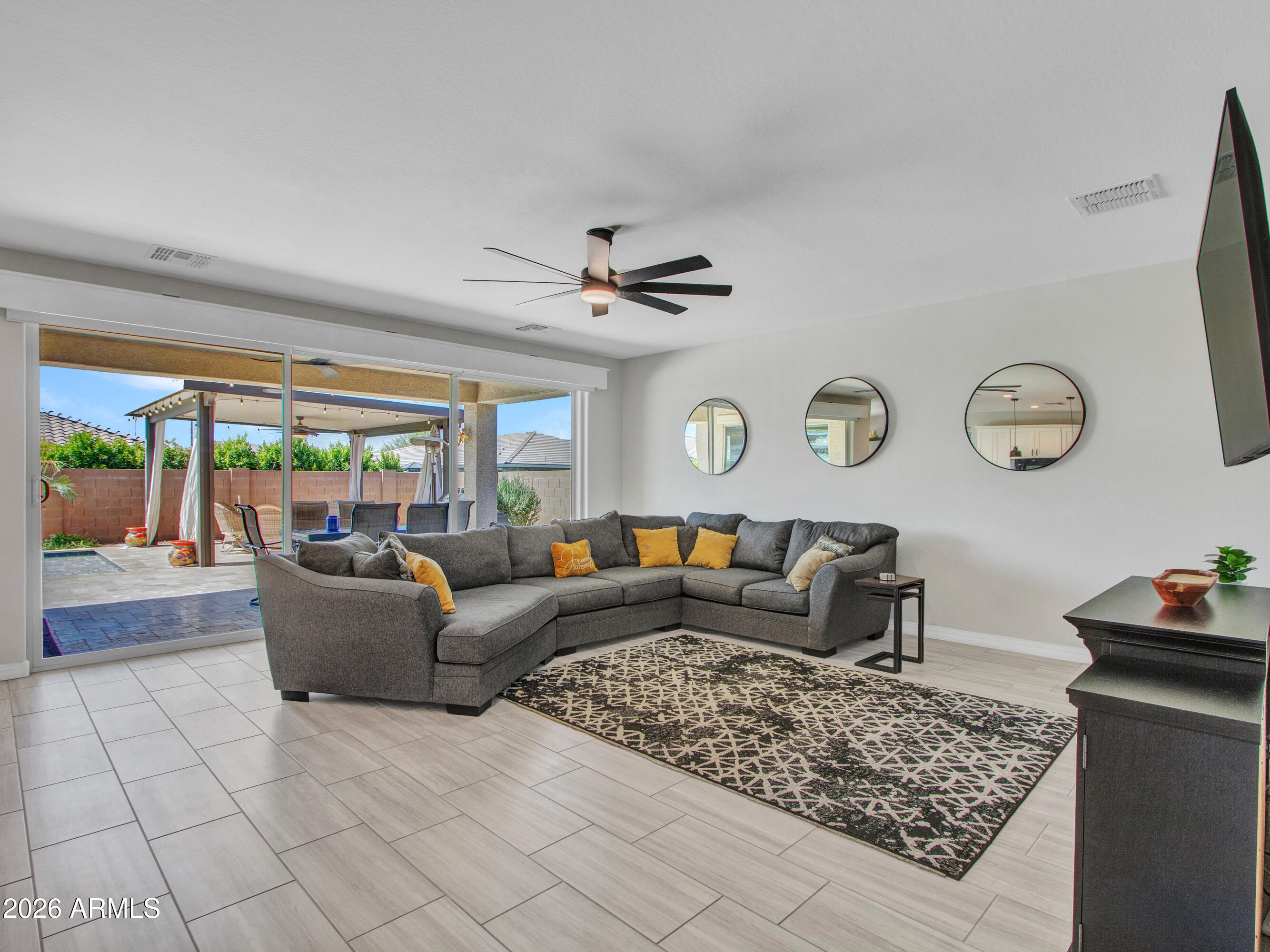 LAS BRISAS PHASE 1 - Residential