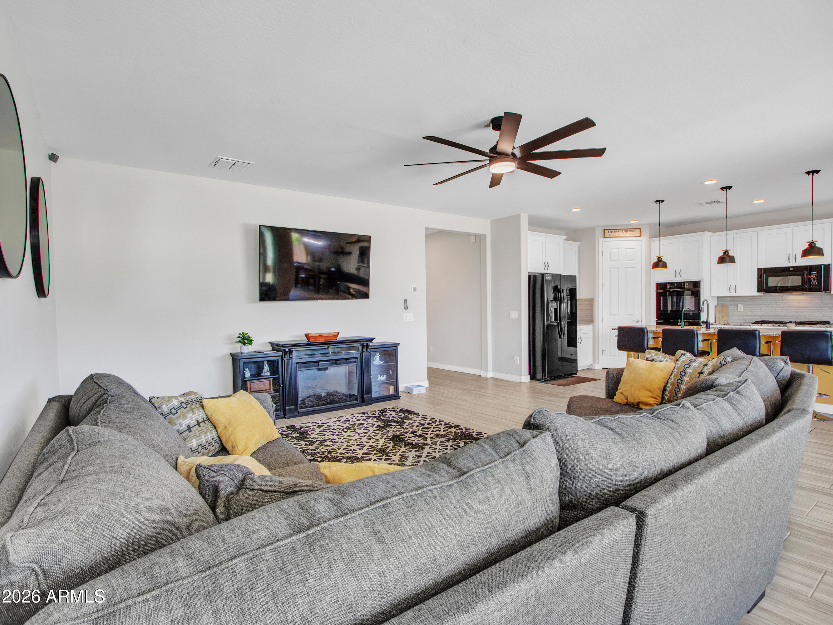 LAS BRISAS PHASE 1 - Residential