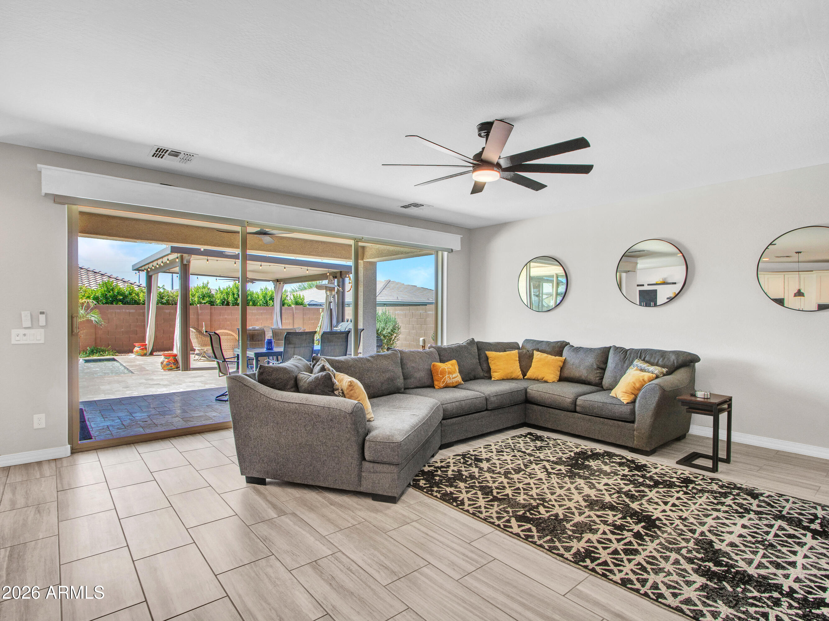 LAS BRISAS PHASE 1 - Residential