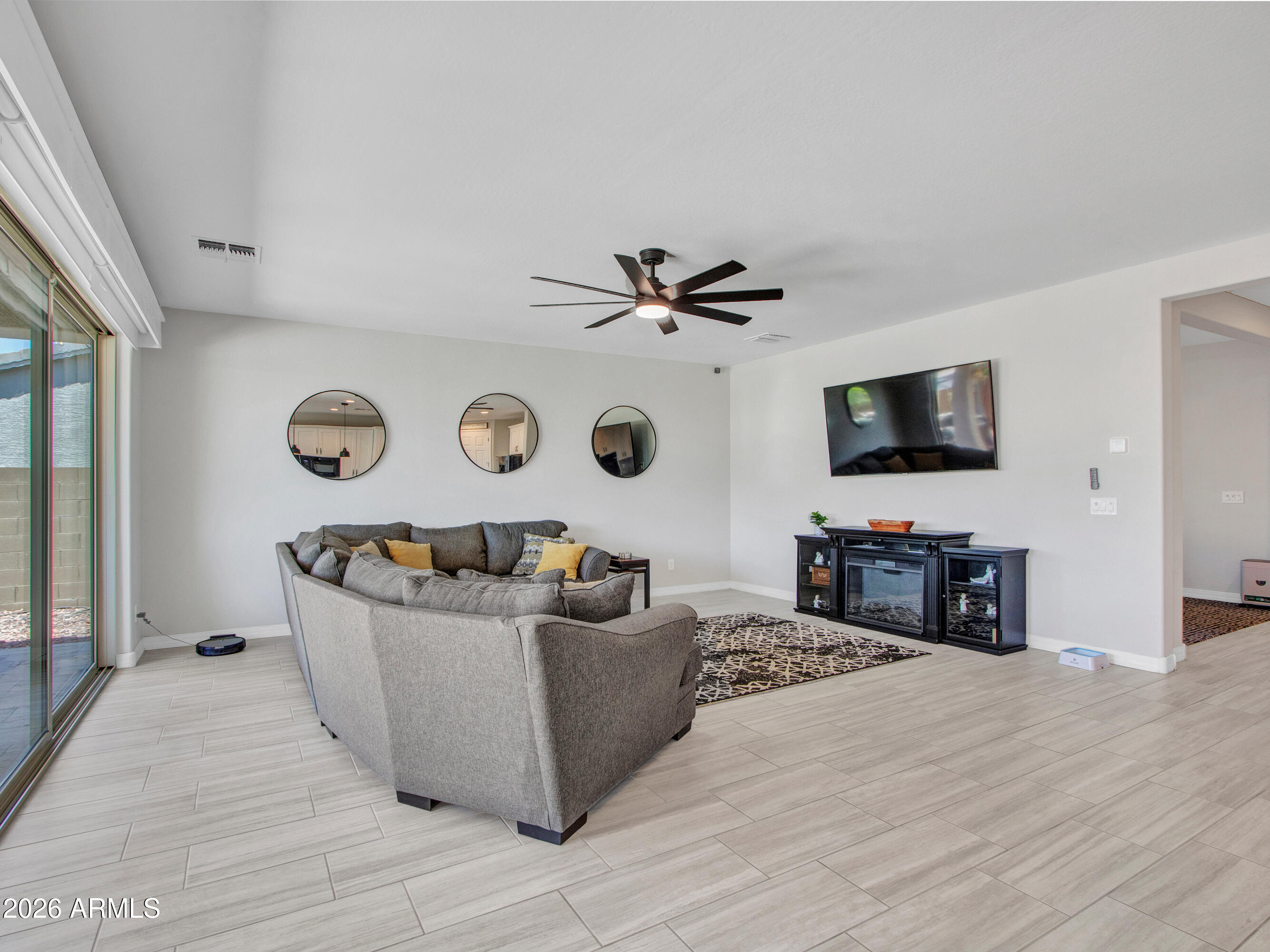 LAS BRISAS PHASE 1 - Residential