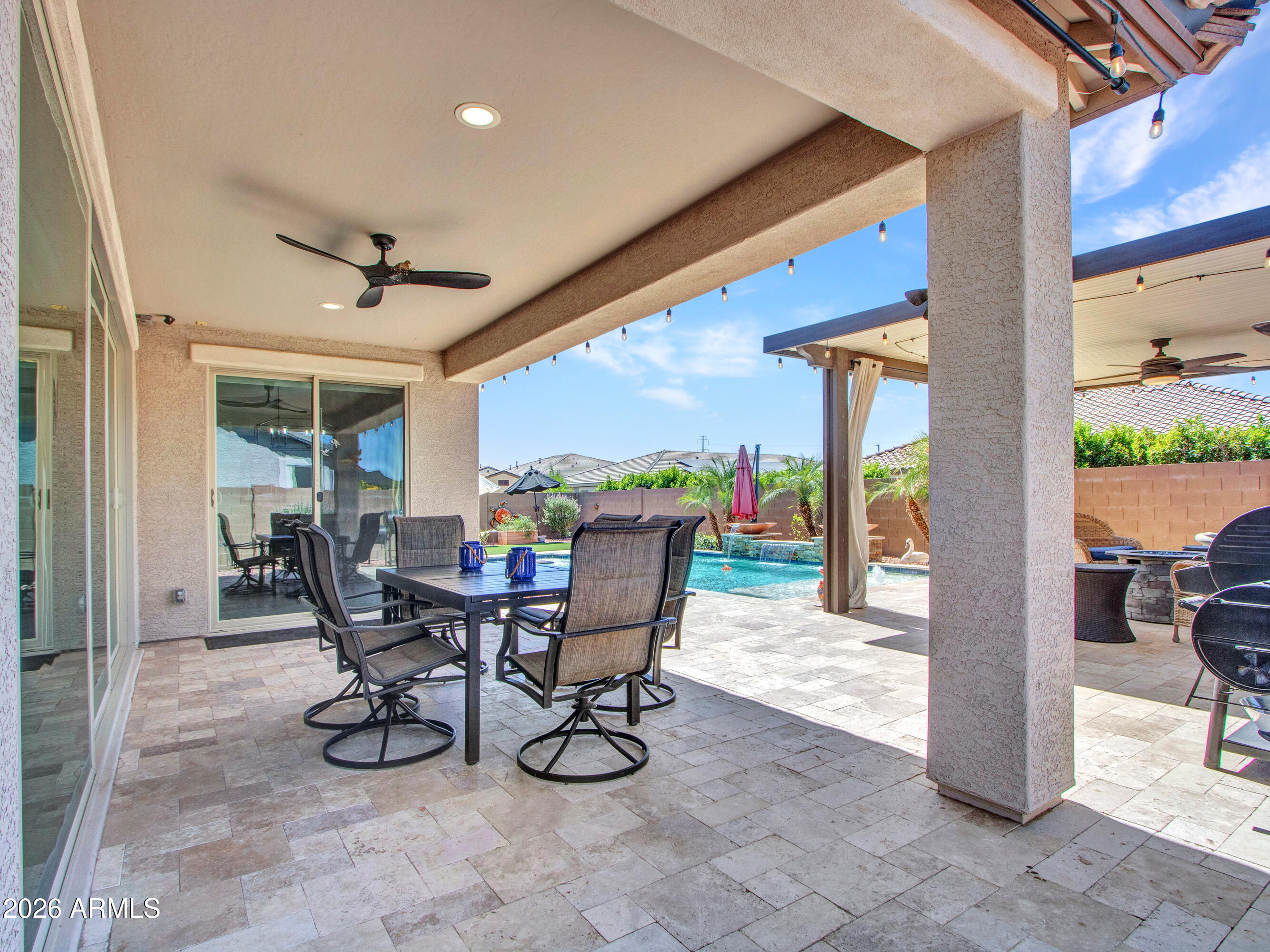 LAS BRISAS PHASE 1 - Residential