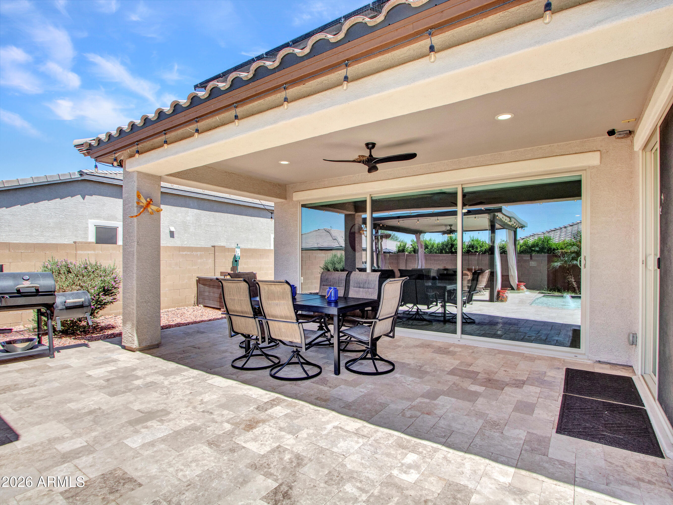 LAS BRISAS PHASE 1 - Residential