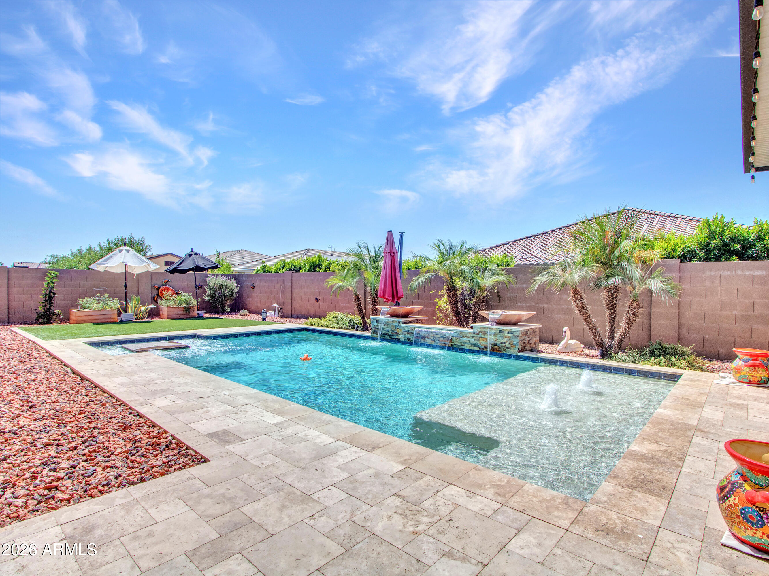 LAS BRISAS PHASE 1 - Residential