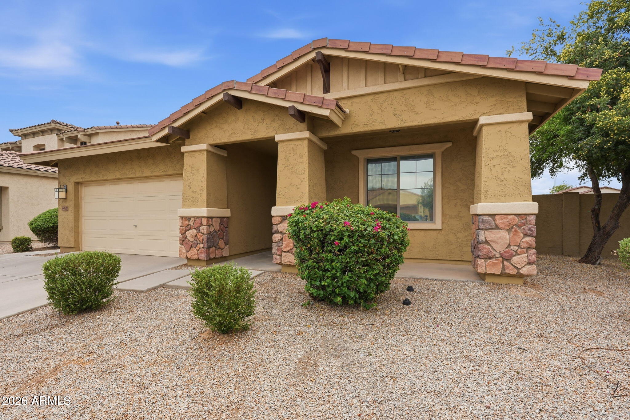 OLD STONE RANCH - Residential