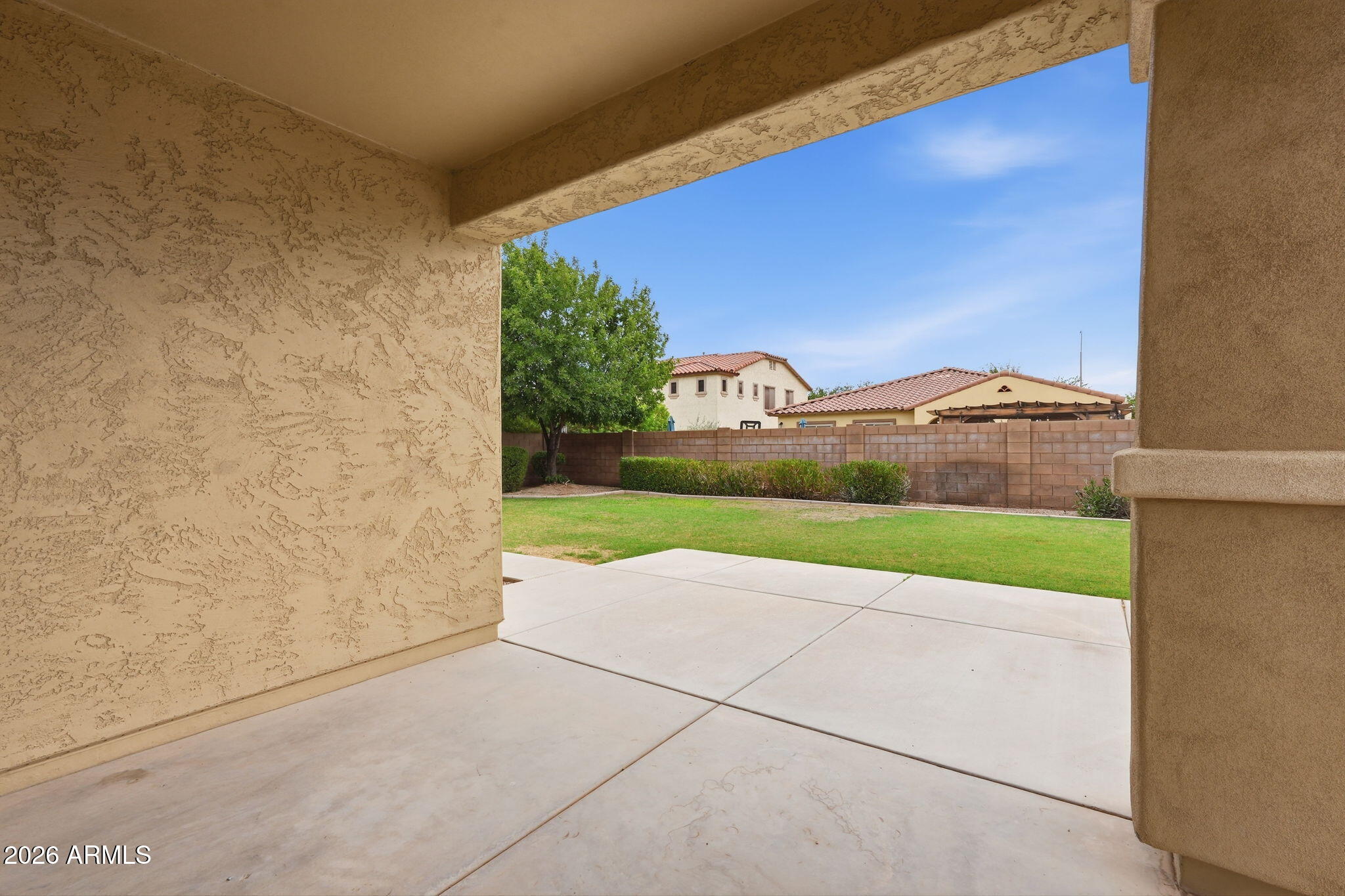 OLD STONE RANCH - Residential