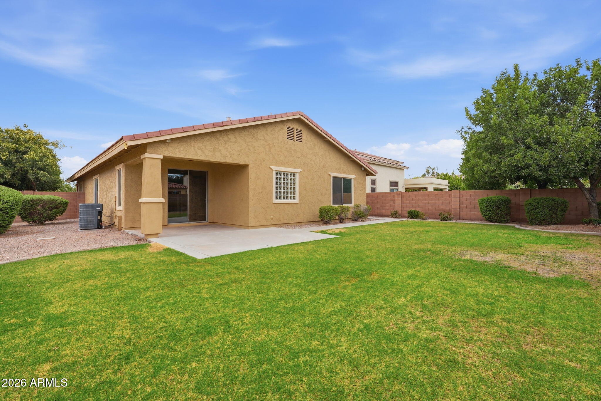 OLD STONE RANCH - Residential