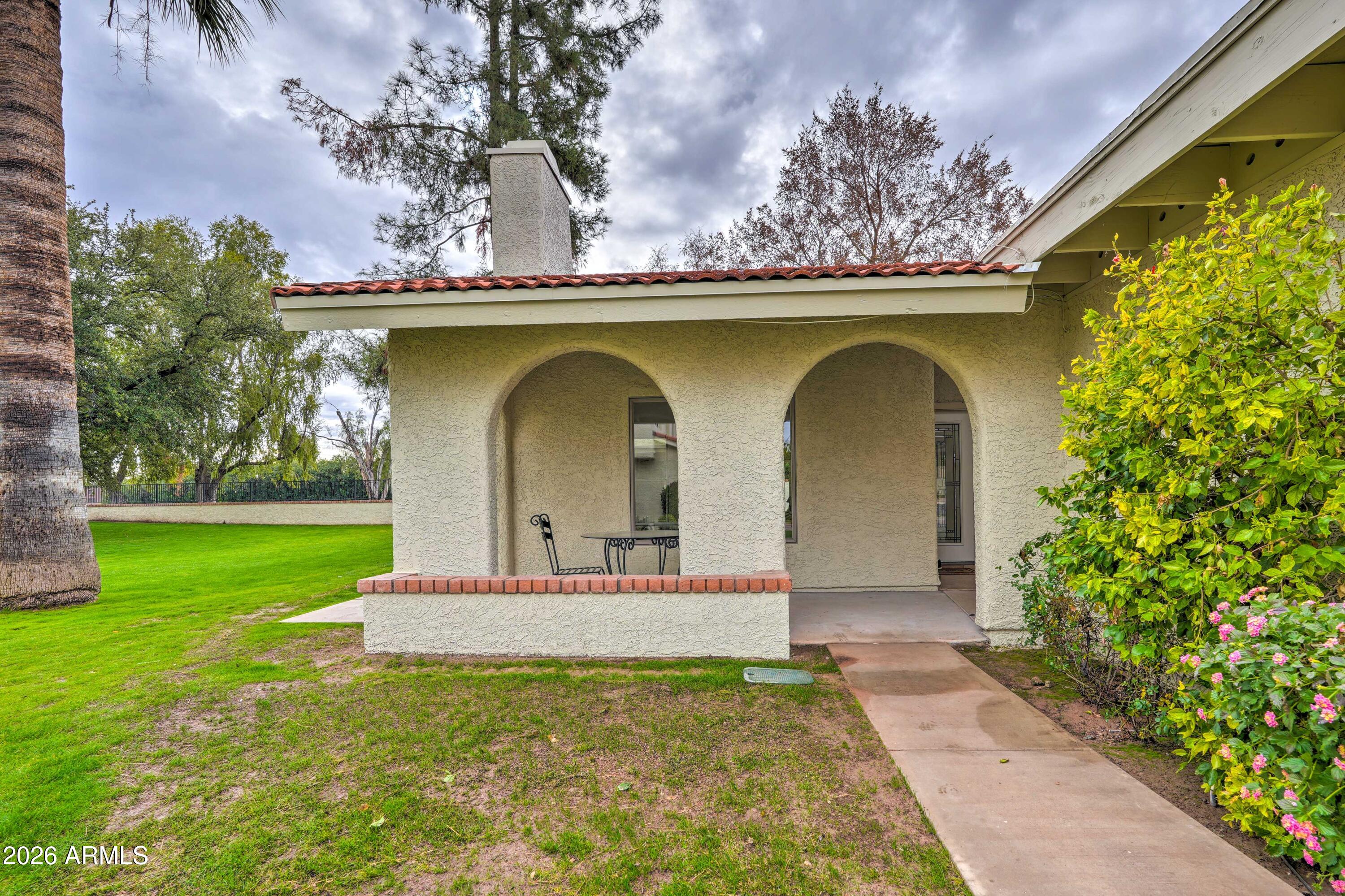SPANISH OAKS - Residential