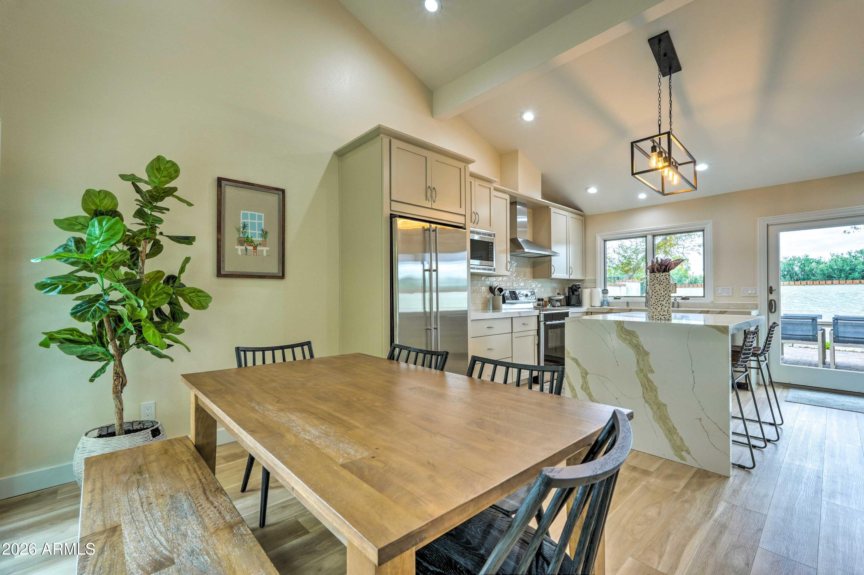 SPANISH OAKS - Residential