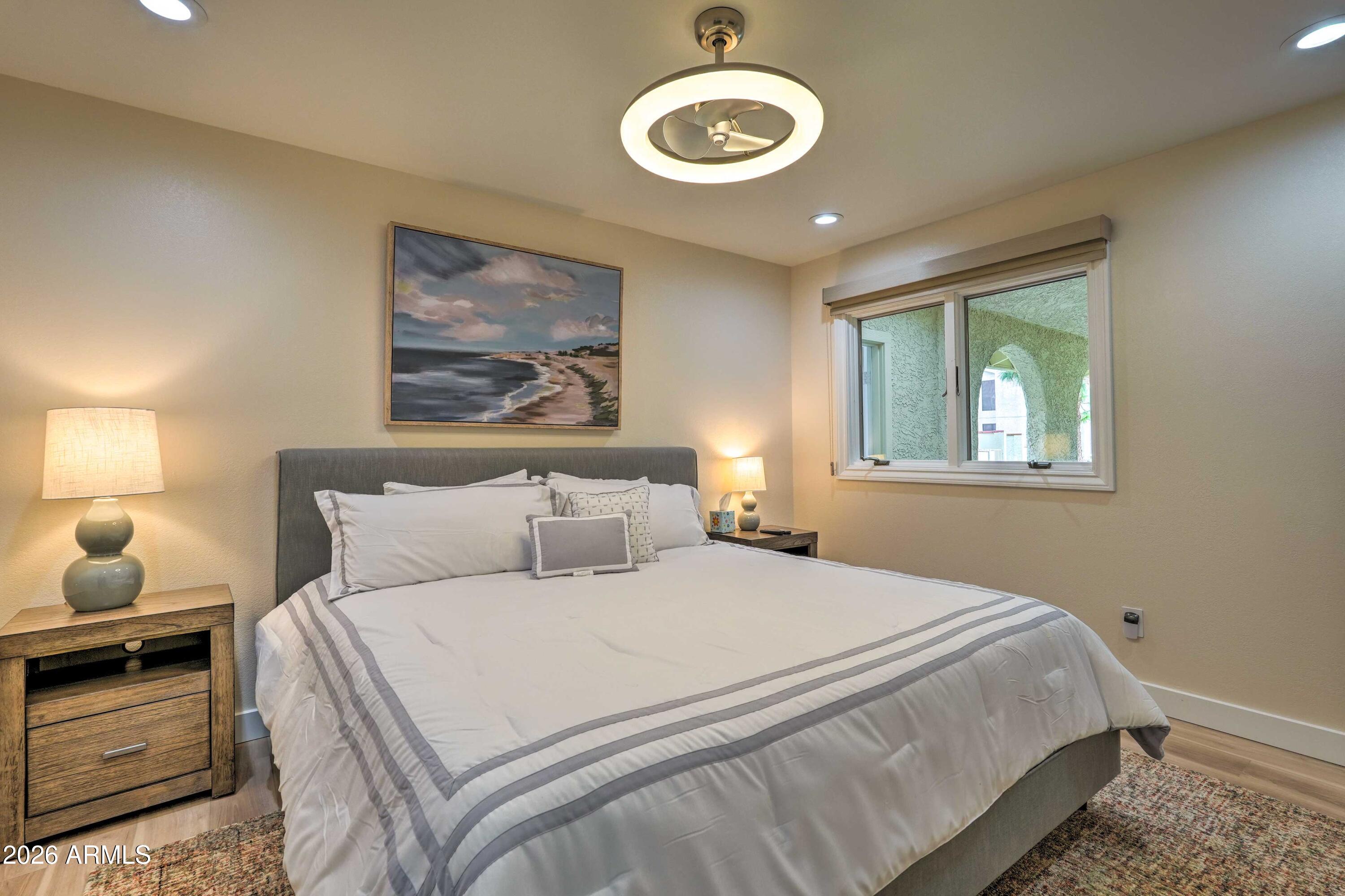 SPANISH OAKS - Residential