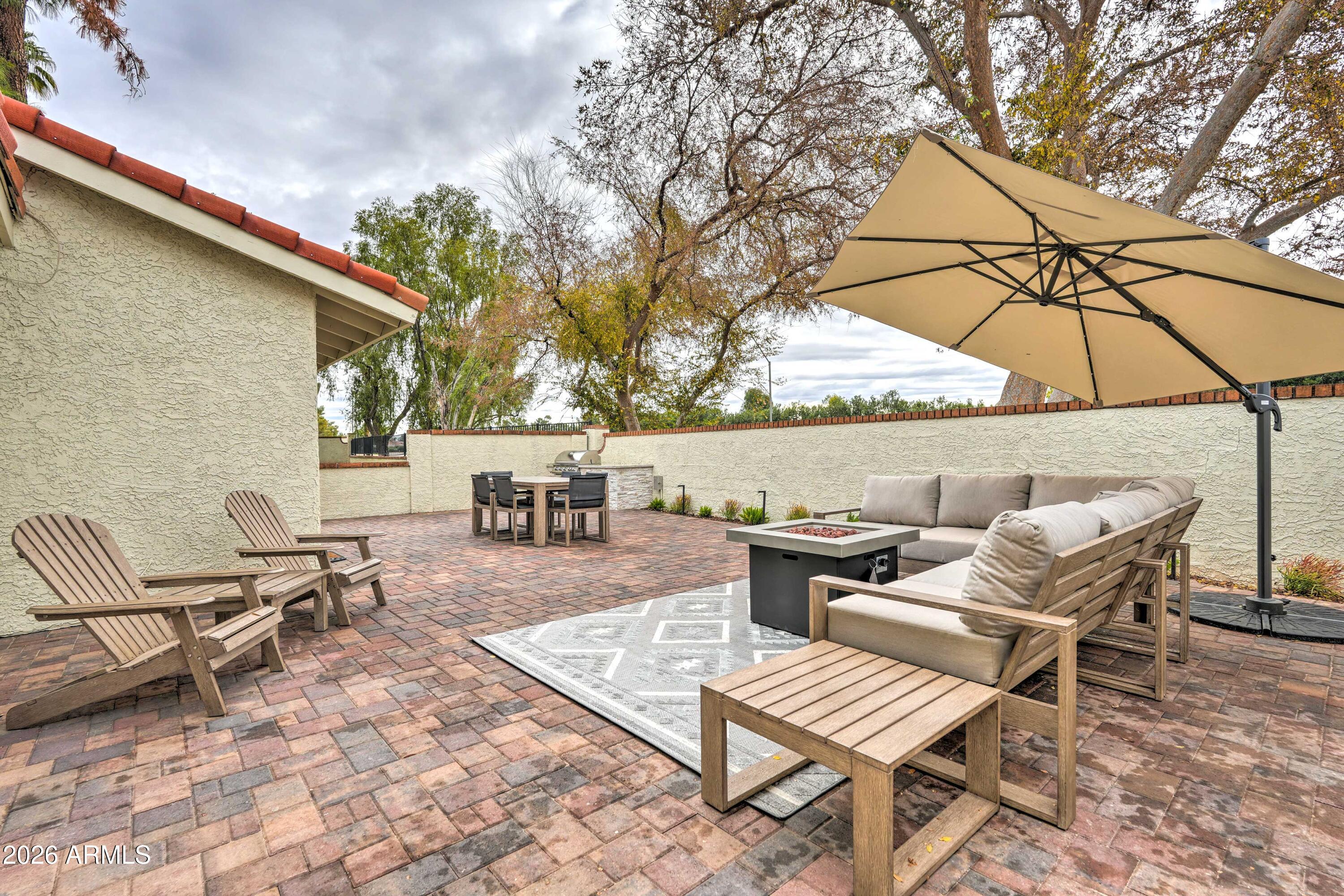 SPANISH OAKS - Residential