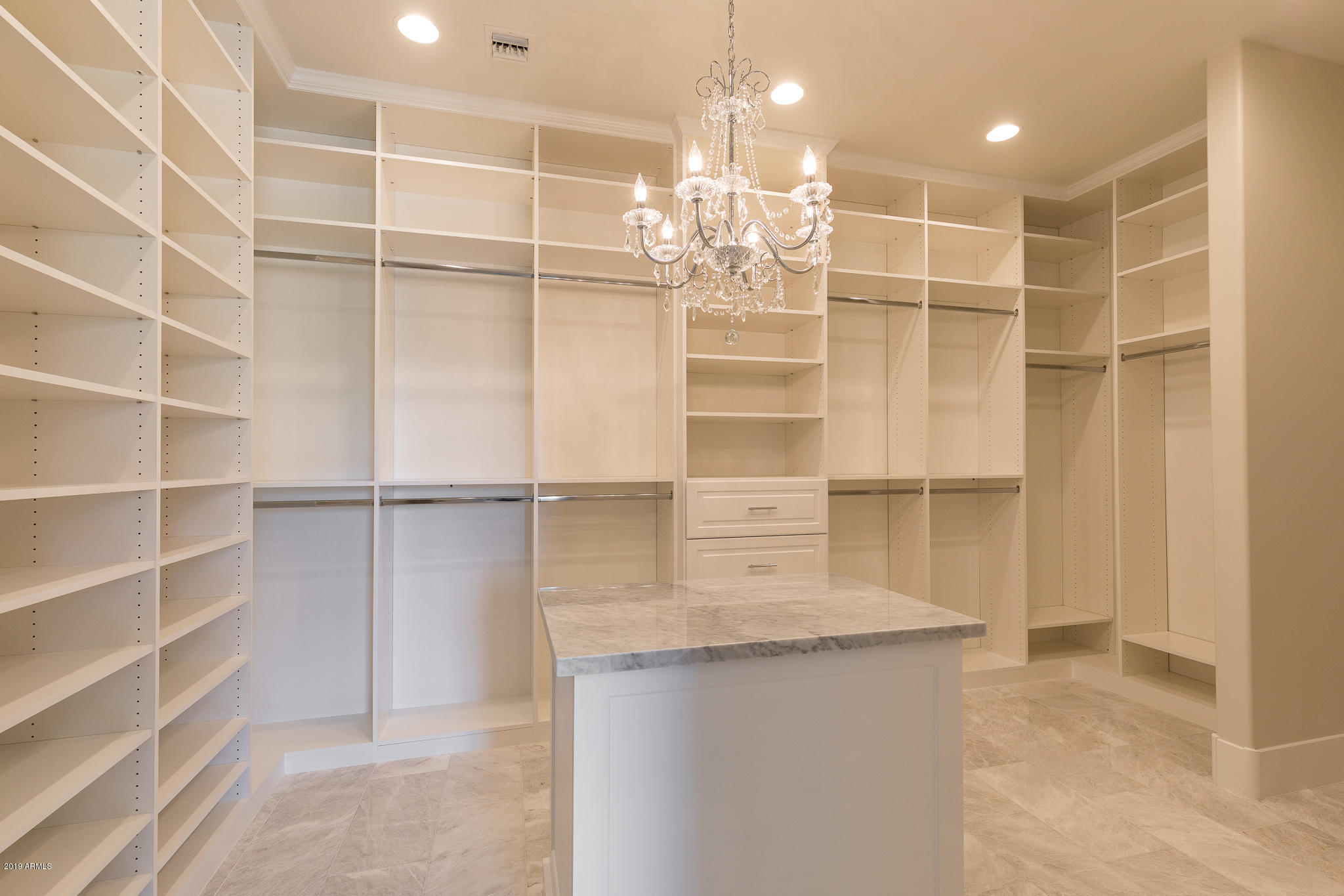 FANFOL HOUSE LOT 1-3 - Residential