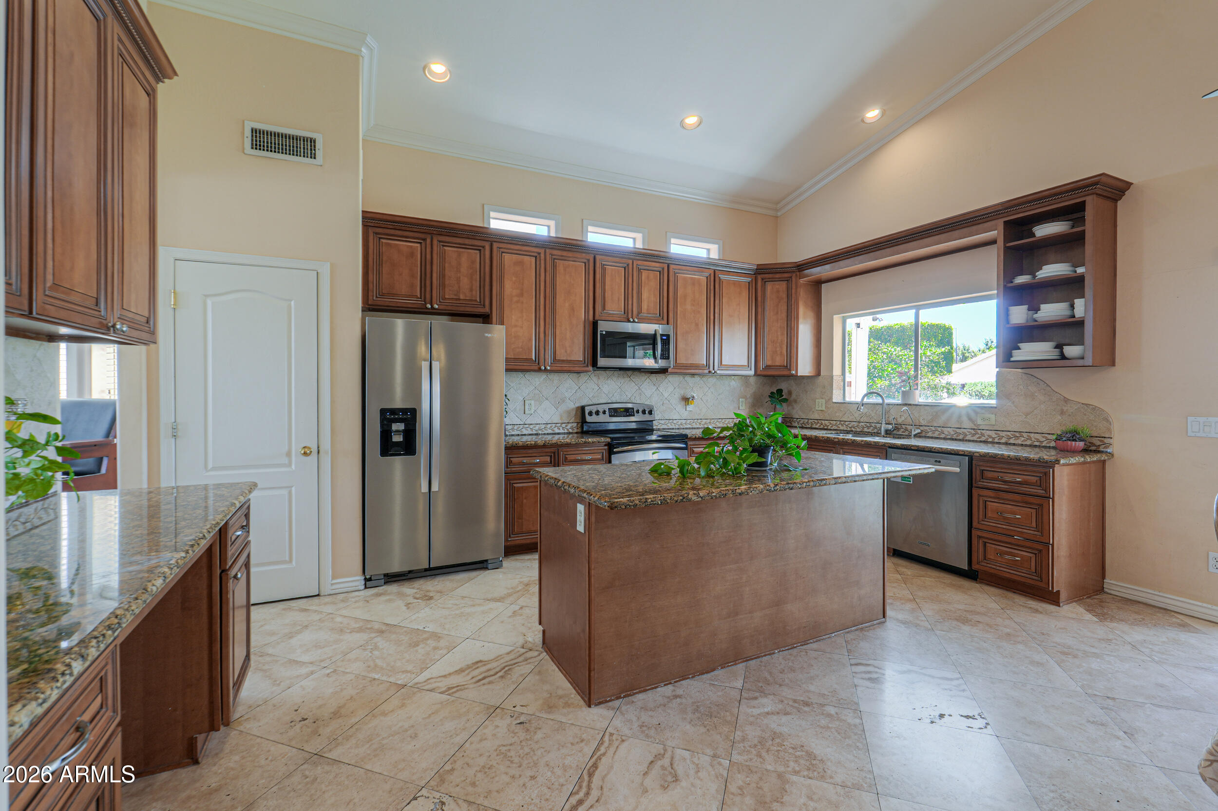 MADERA PARC ESTATES - Residential
