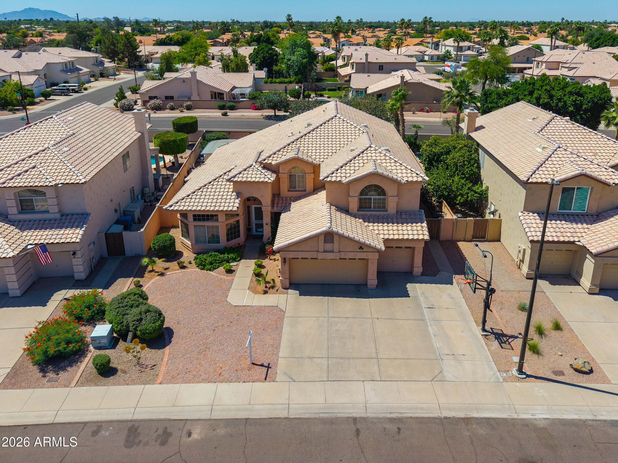 MADERA PARC ESTATES - Residential