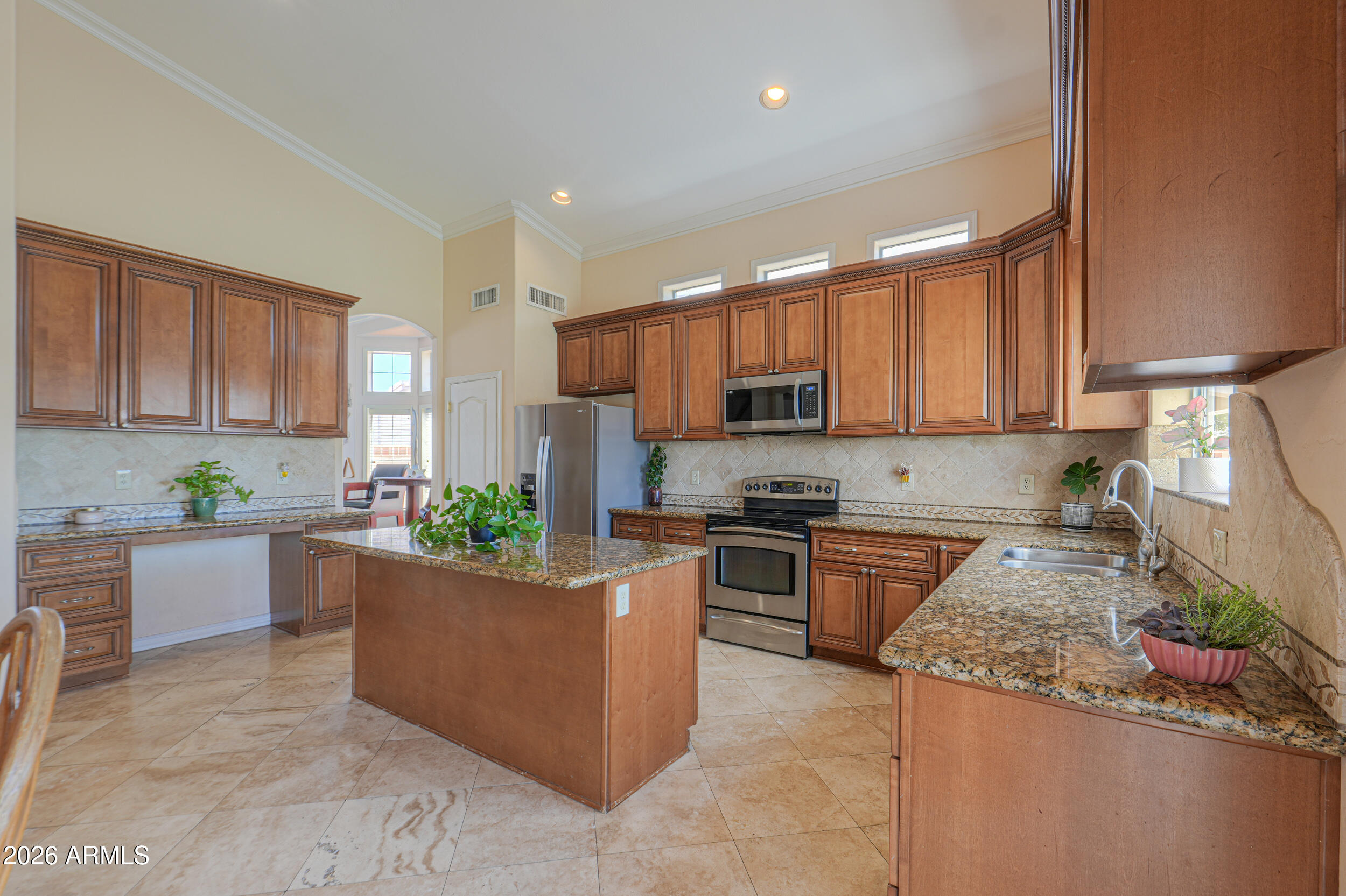 MADERA PARC ESTATES - Residential