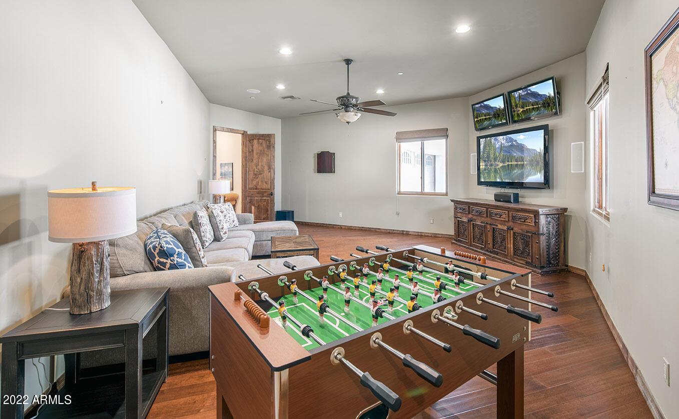 HIDDEN VILLAGE 11 LOTS 492-500 - Residential