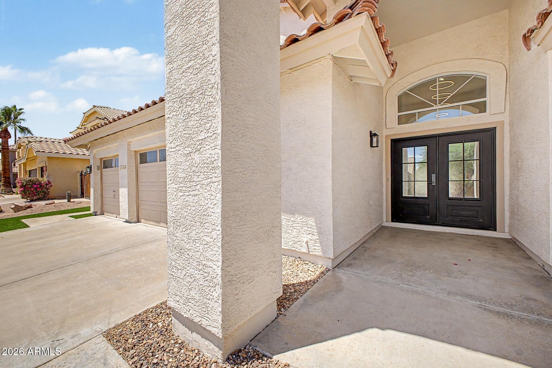 SHADOW ROCK AT THE FOOTHILLS - Residential
