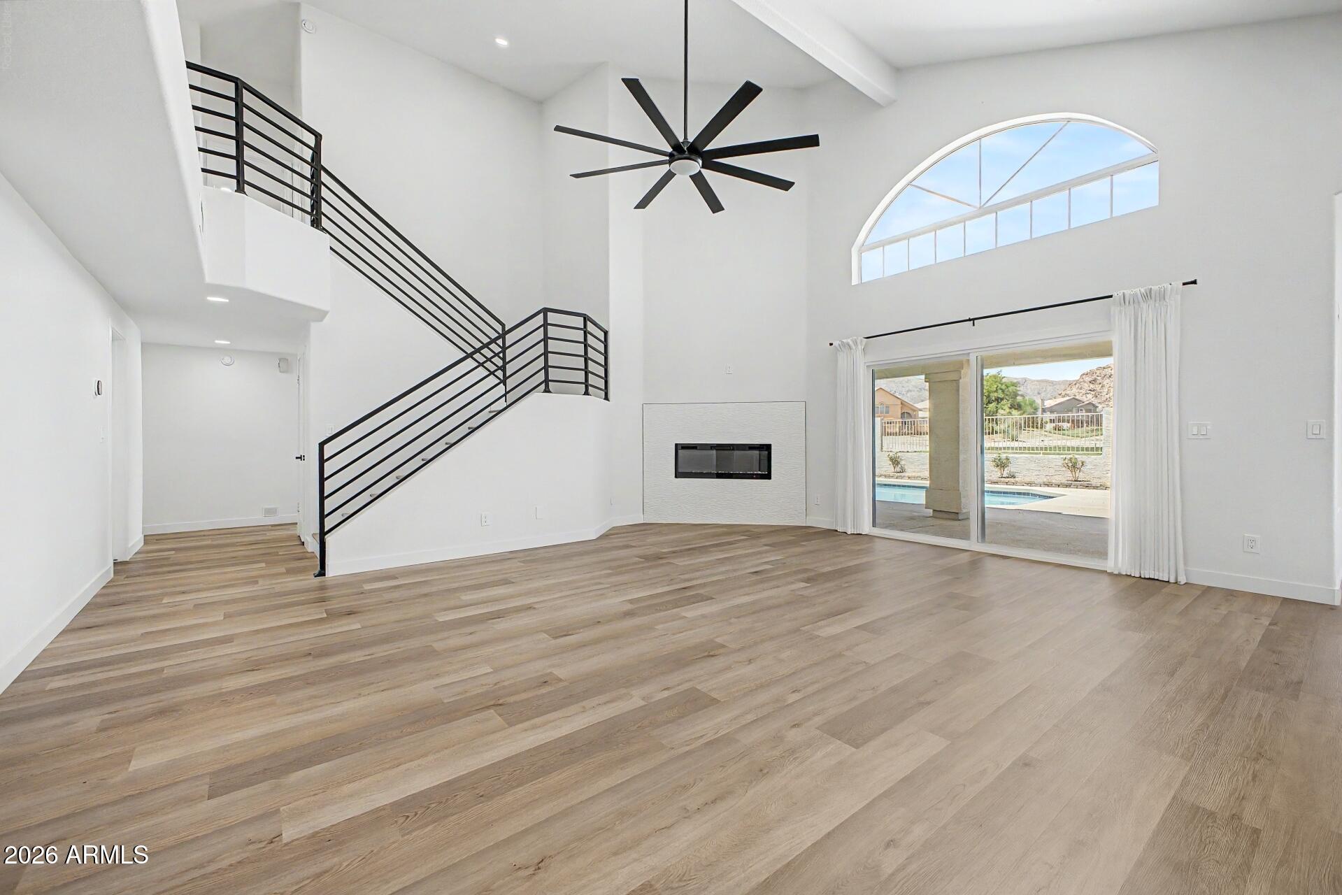 SHADOW ROCK AT THE FOOTHILLS - Residential