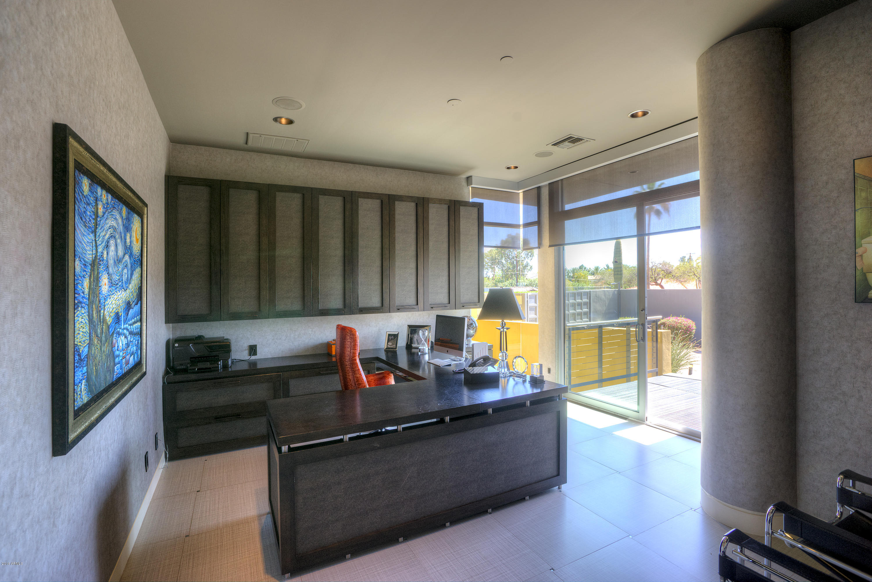 LOS VECINOS - Residential