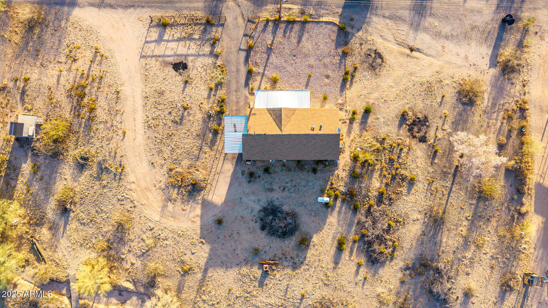 HIDDEN VALLEY - Residential